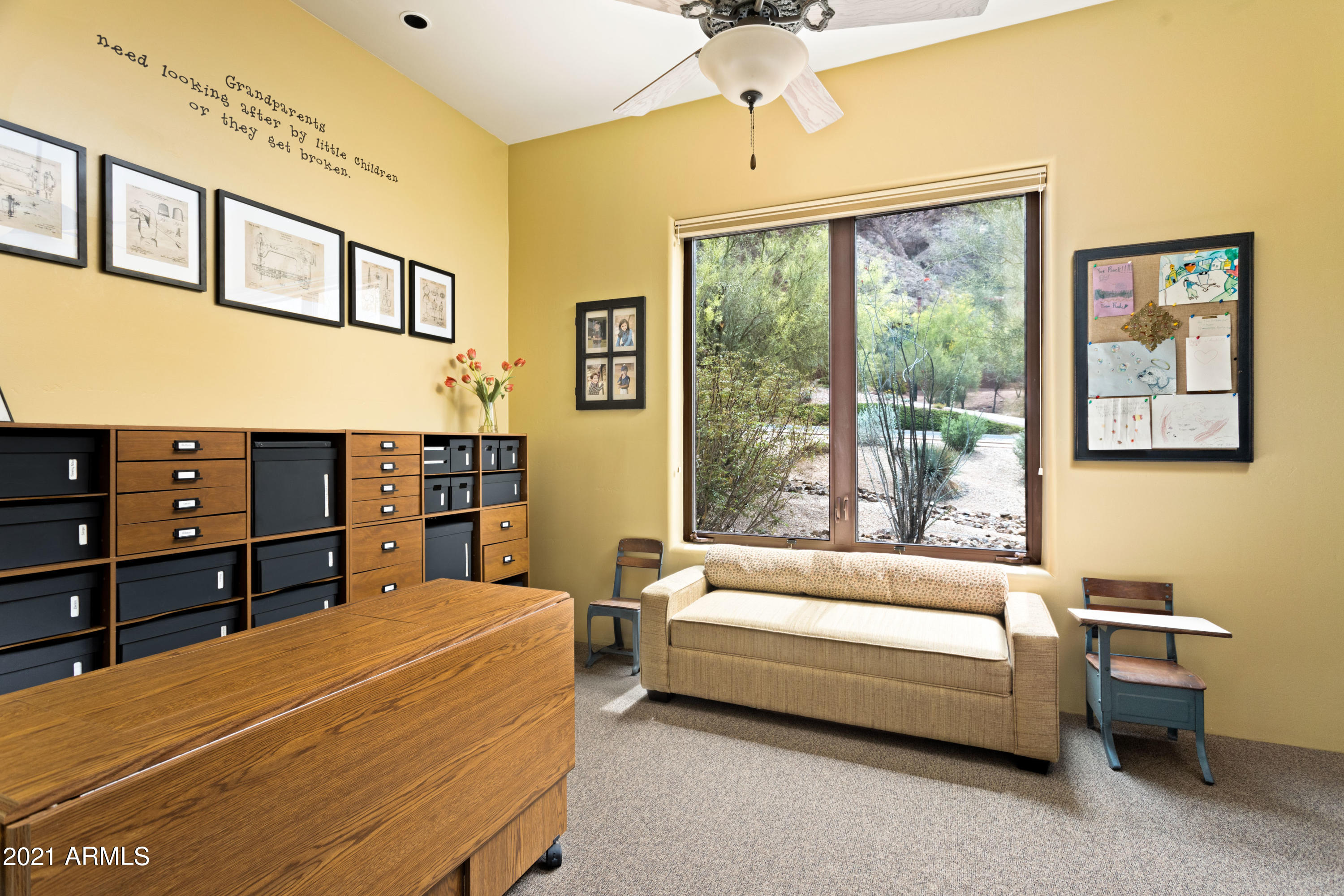 CAMELBACK RANCHOS - Residential