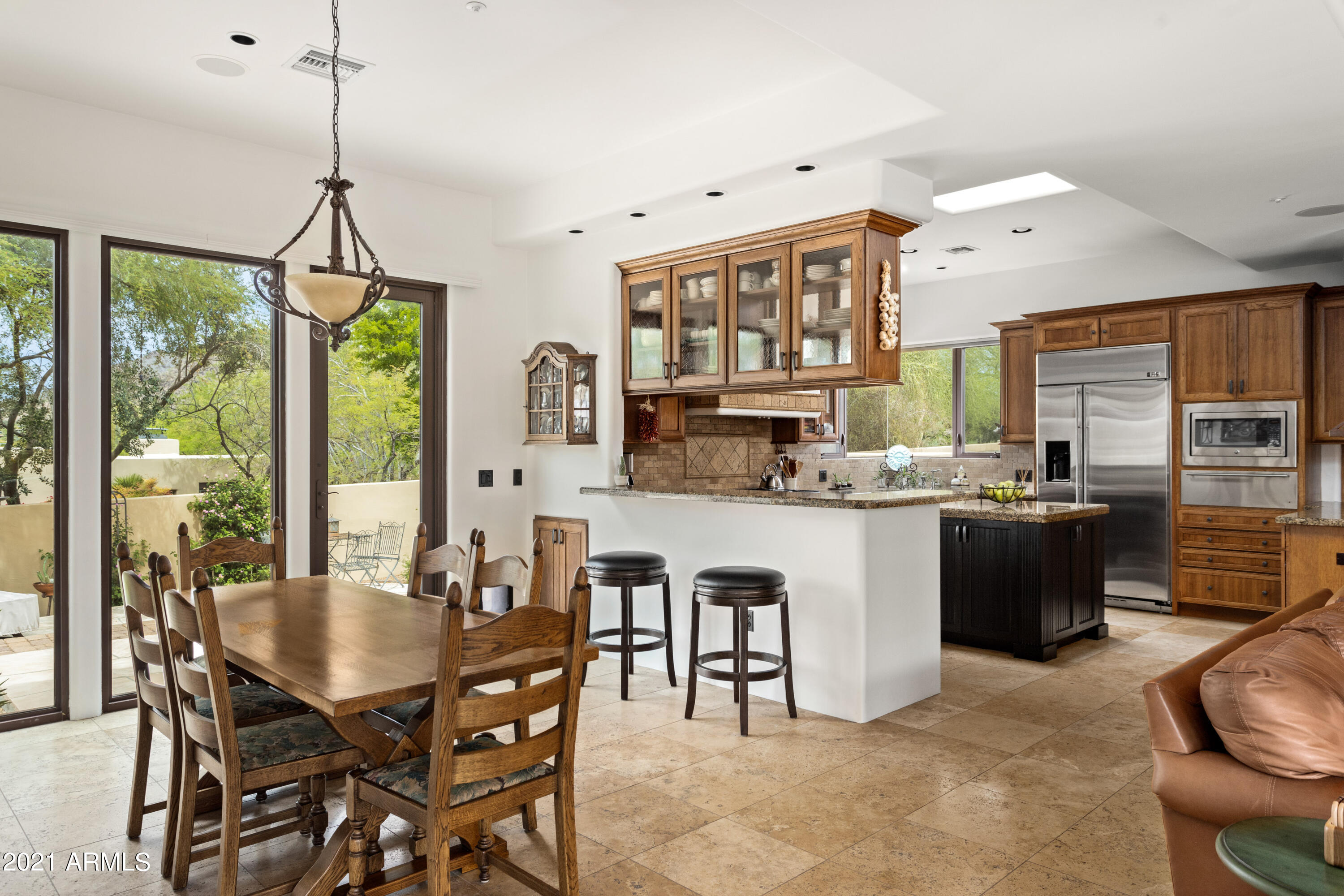 CAMELBACK RANCHOS - Residential
