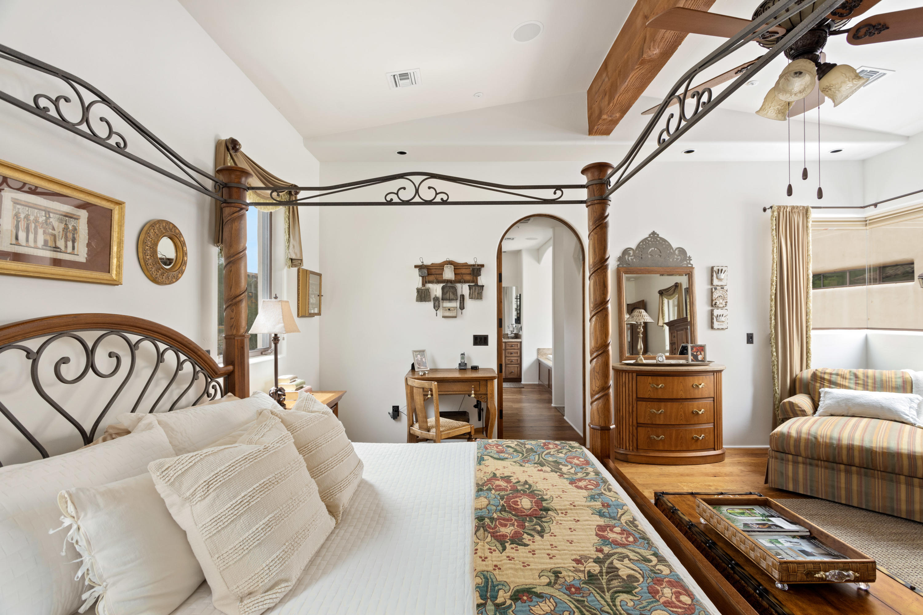 CAMELBACK RANCHOS - Residential