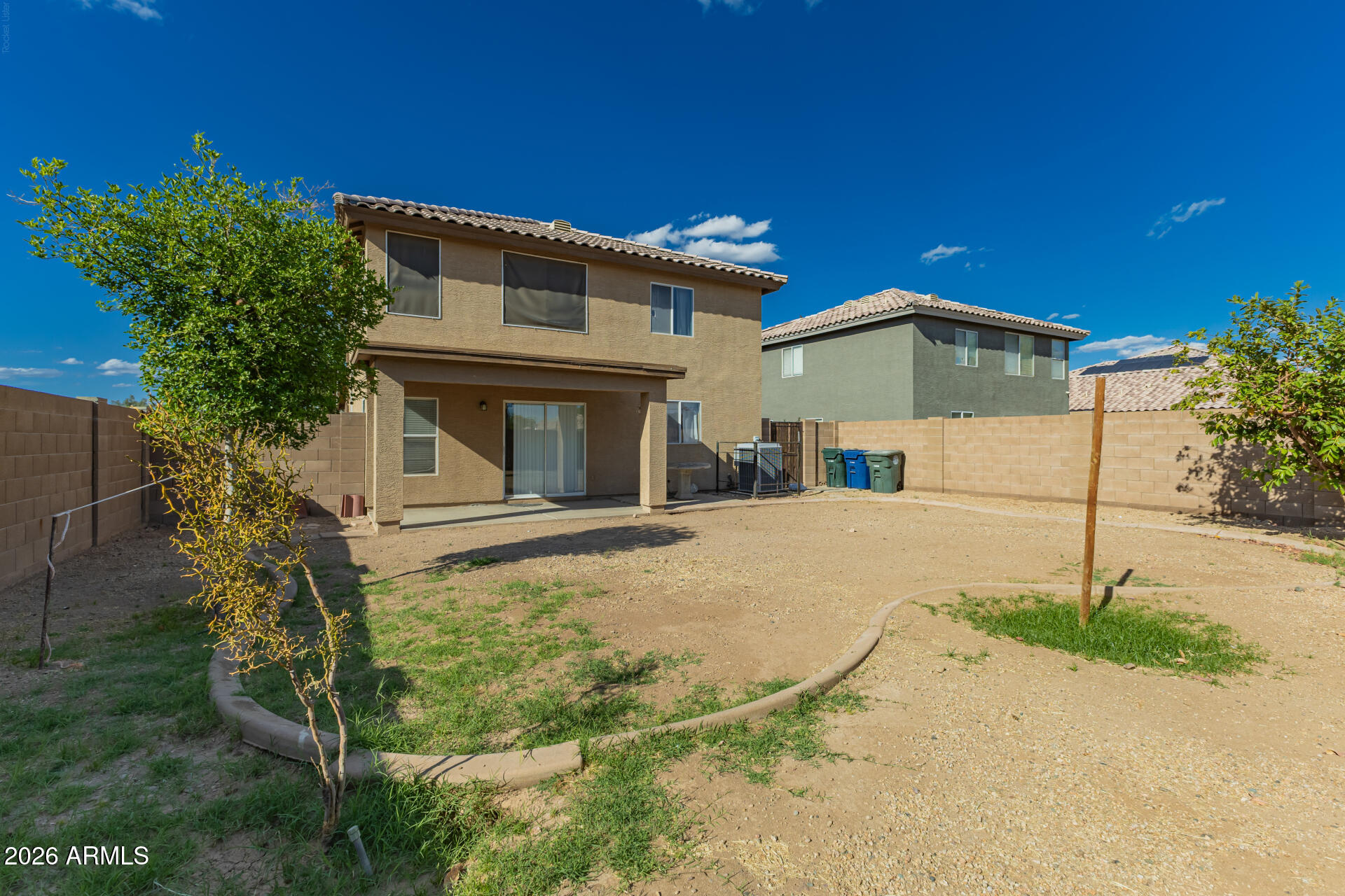 SUNDIAL 4 UNIT 1 REPLAT - Residential