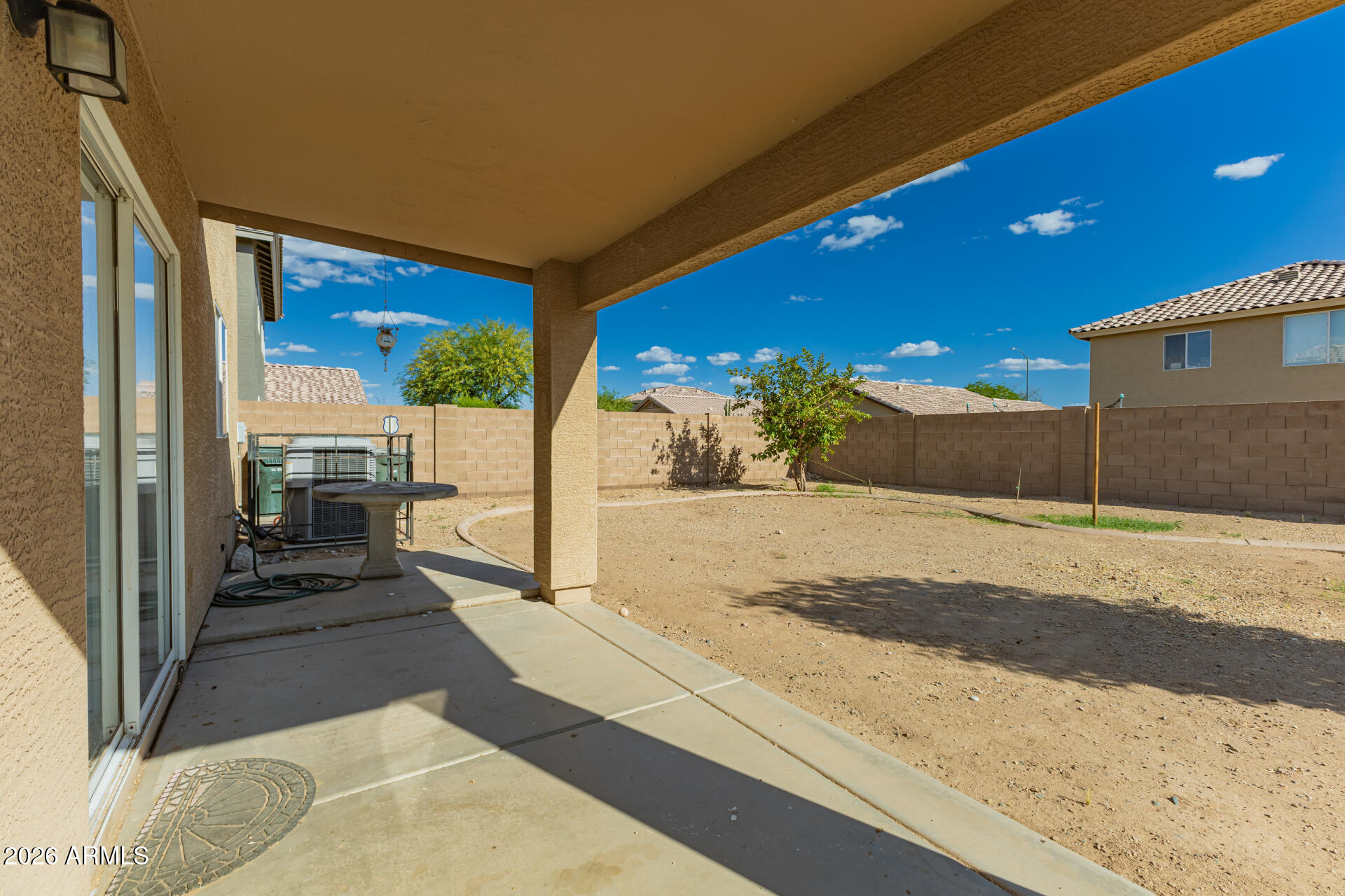 SUNDIAL 4 UNIT 1 REPLAT - Residential