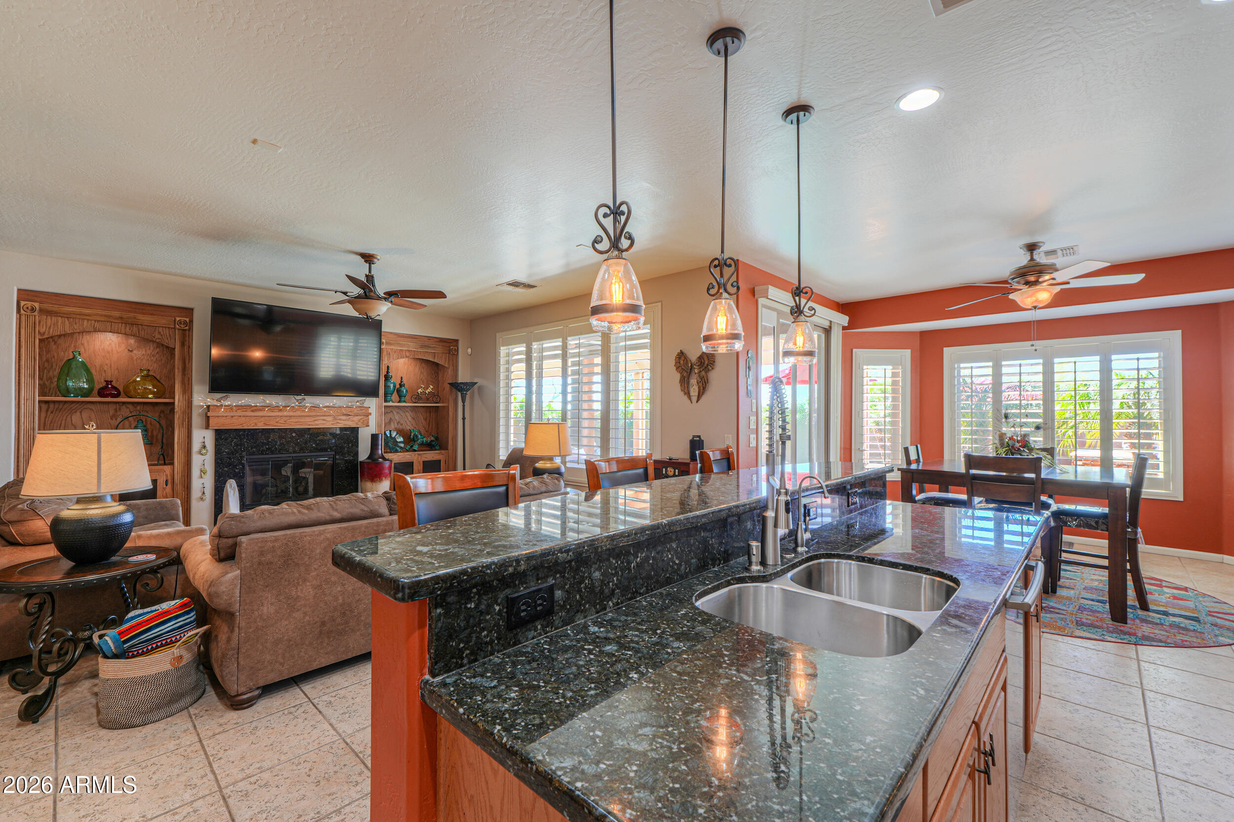 ROBSON RANCH - Residential
