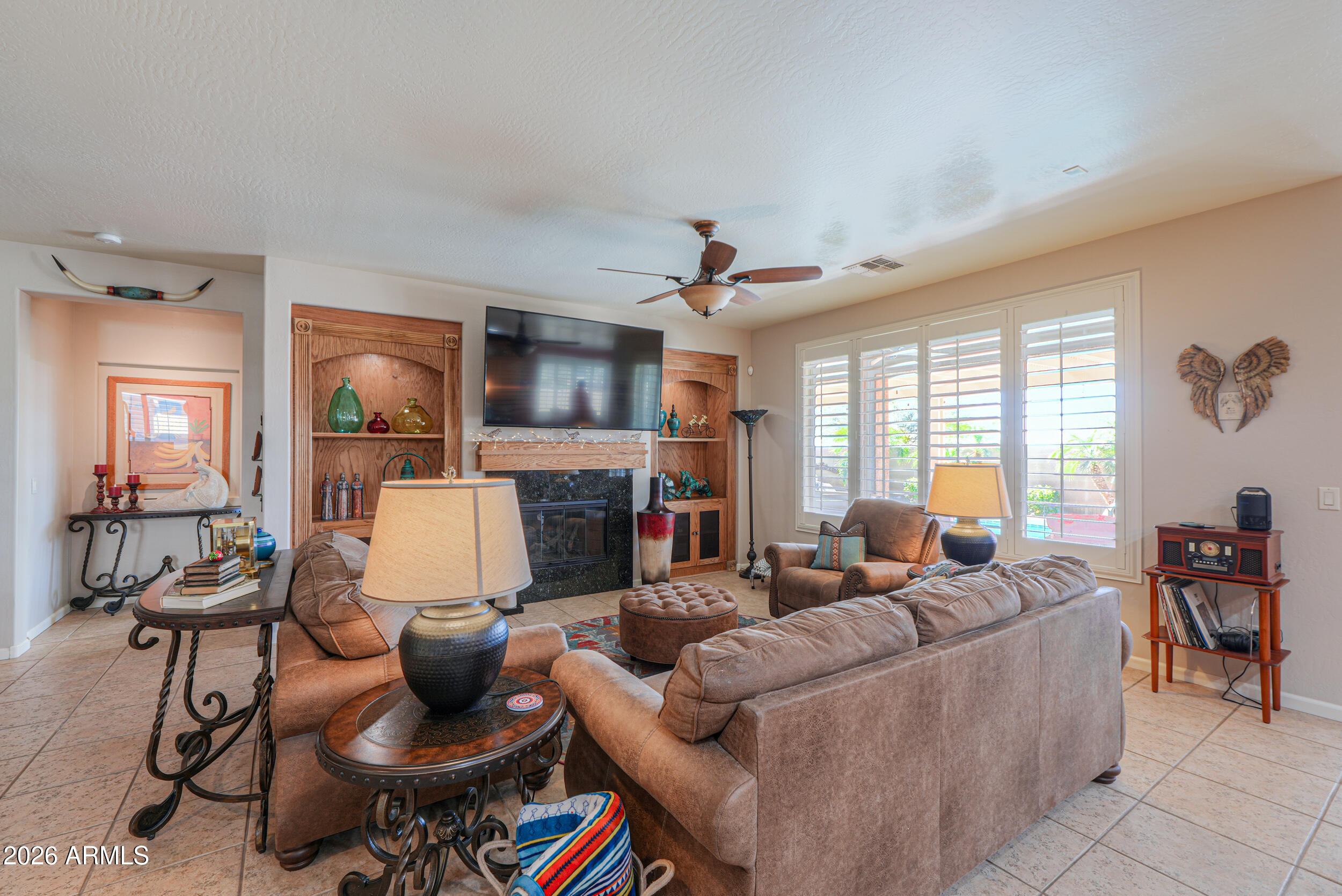 ROBSON RANCH - Residential