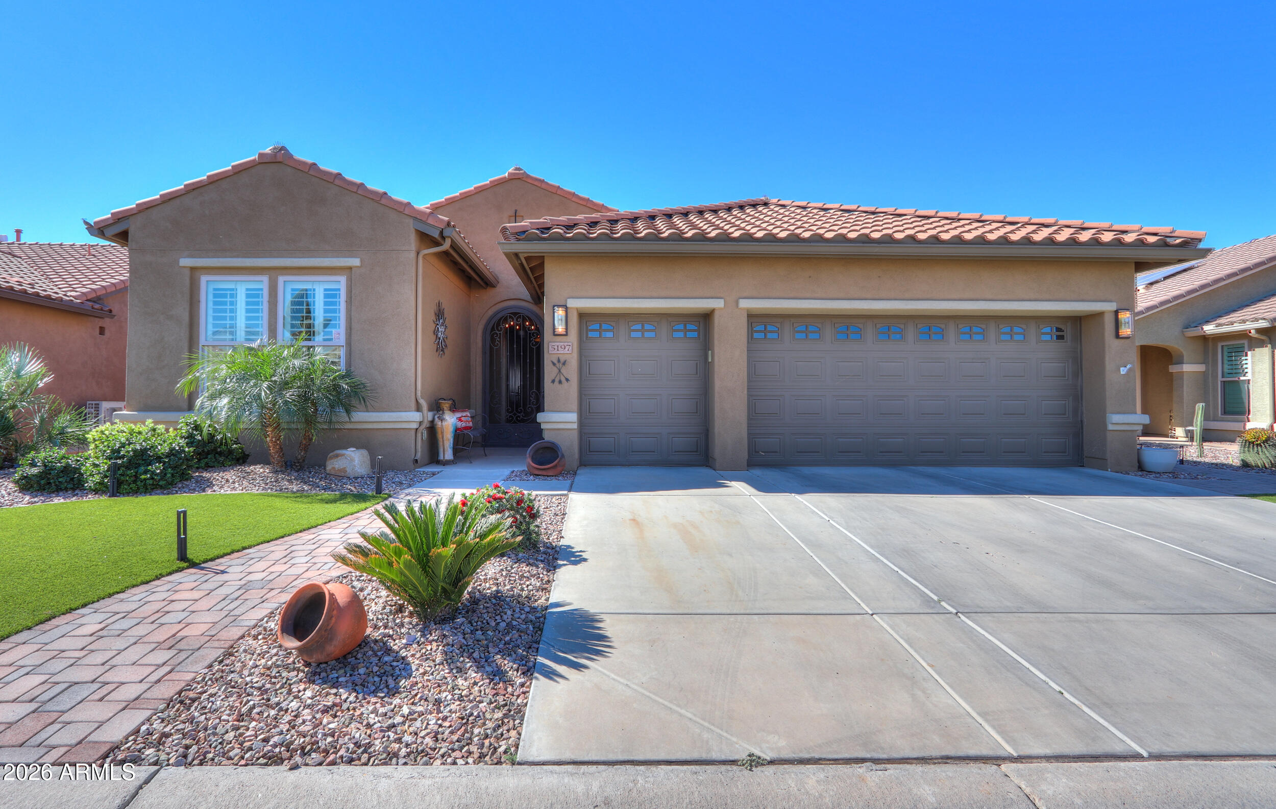 ROBSON RANCH - Residential
