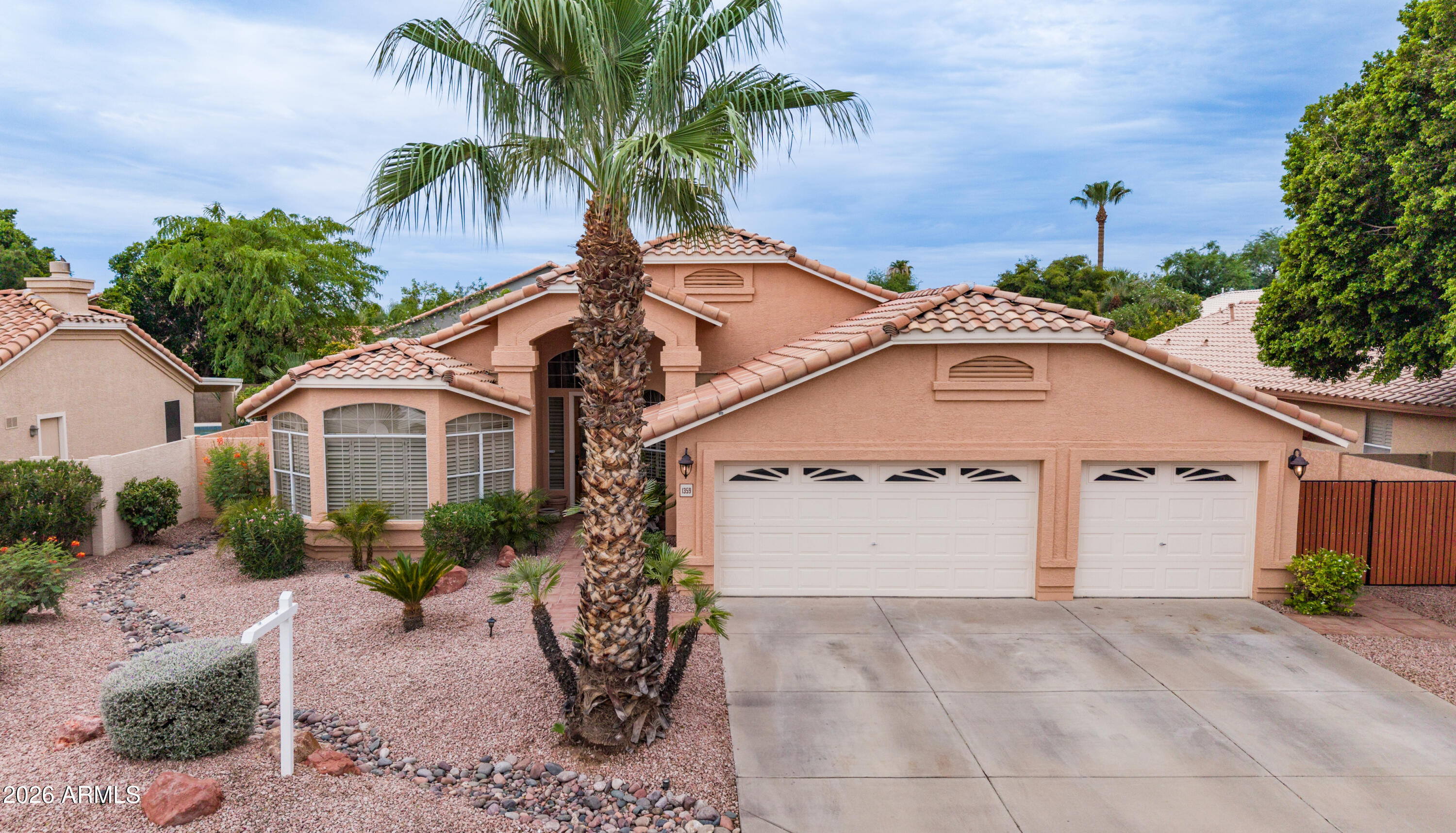 SIERRA TEMPE UNIT 1 - Residential