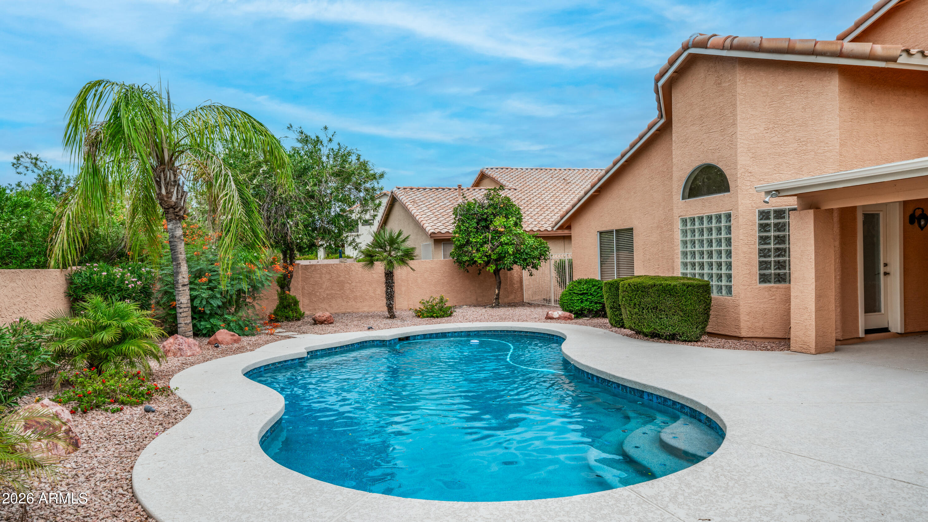 SIERRA TEMPE UNIT 1 - Residential