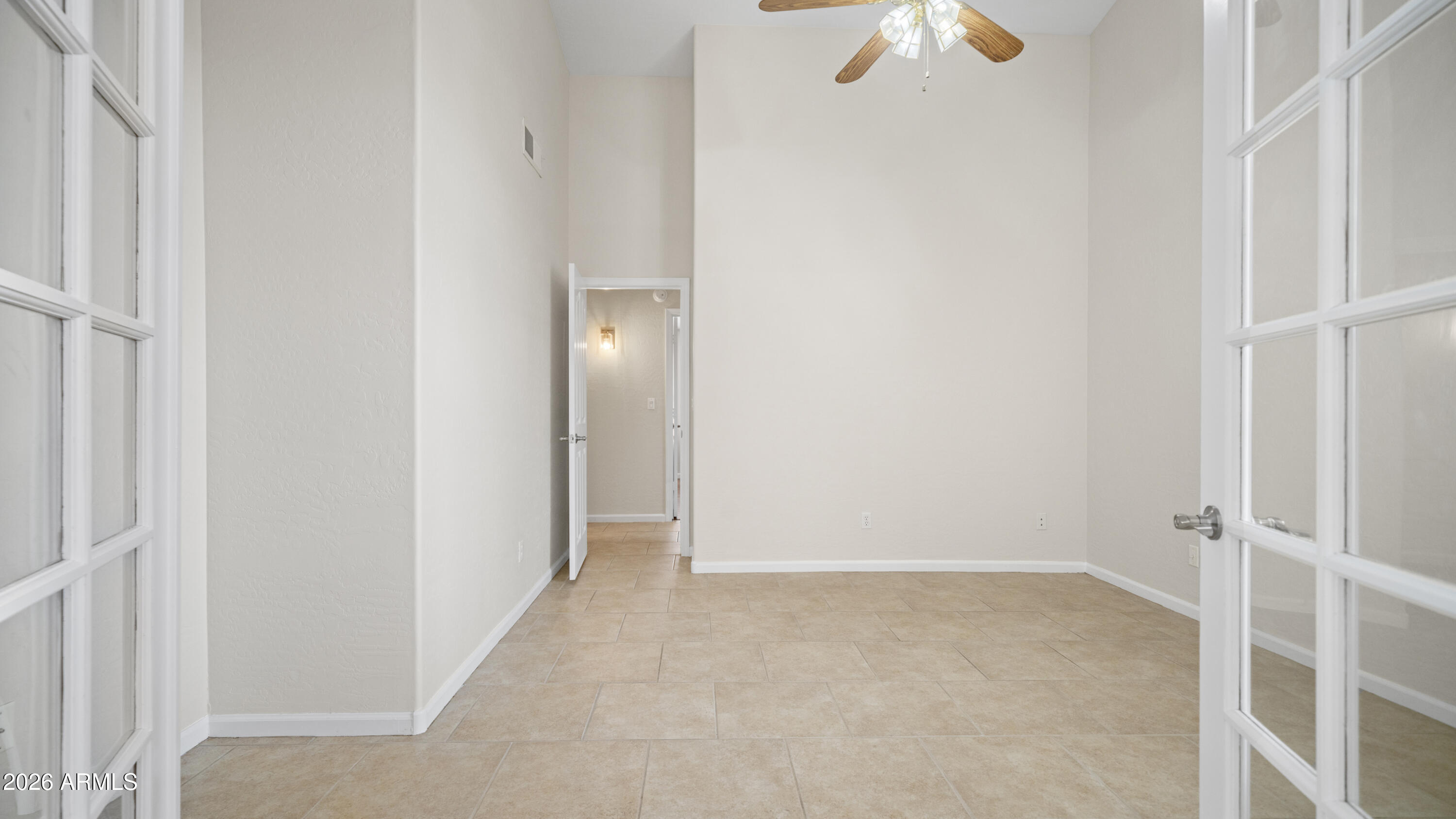 SIERRA TEMPE UNIT 1 - Residential