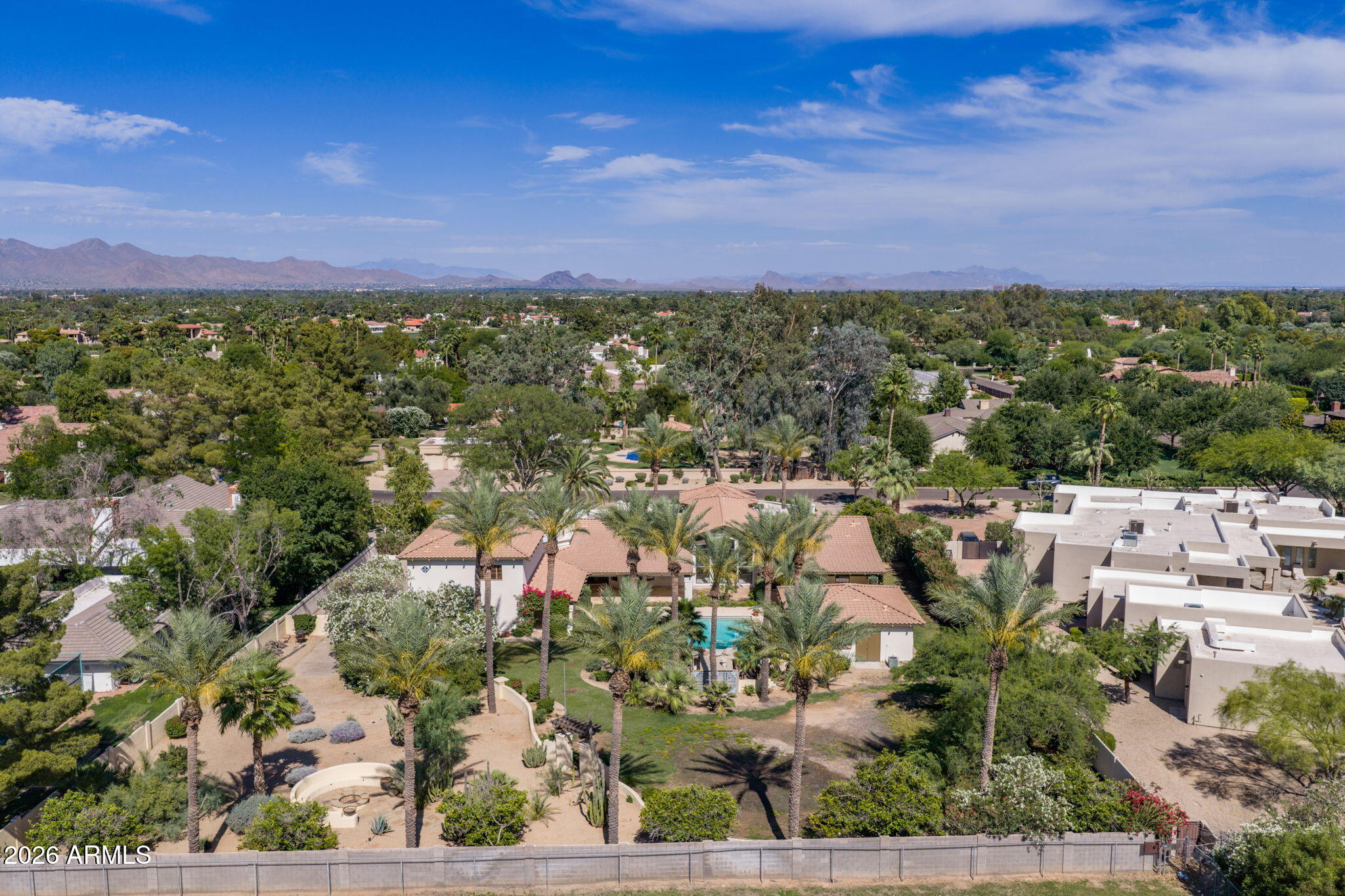 CAMELBACK COUNTRY ESTATES 6 - Residential