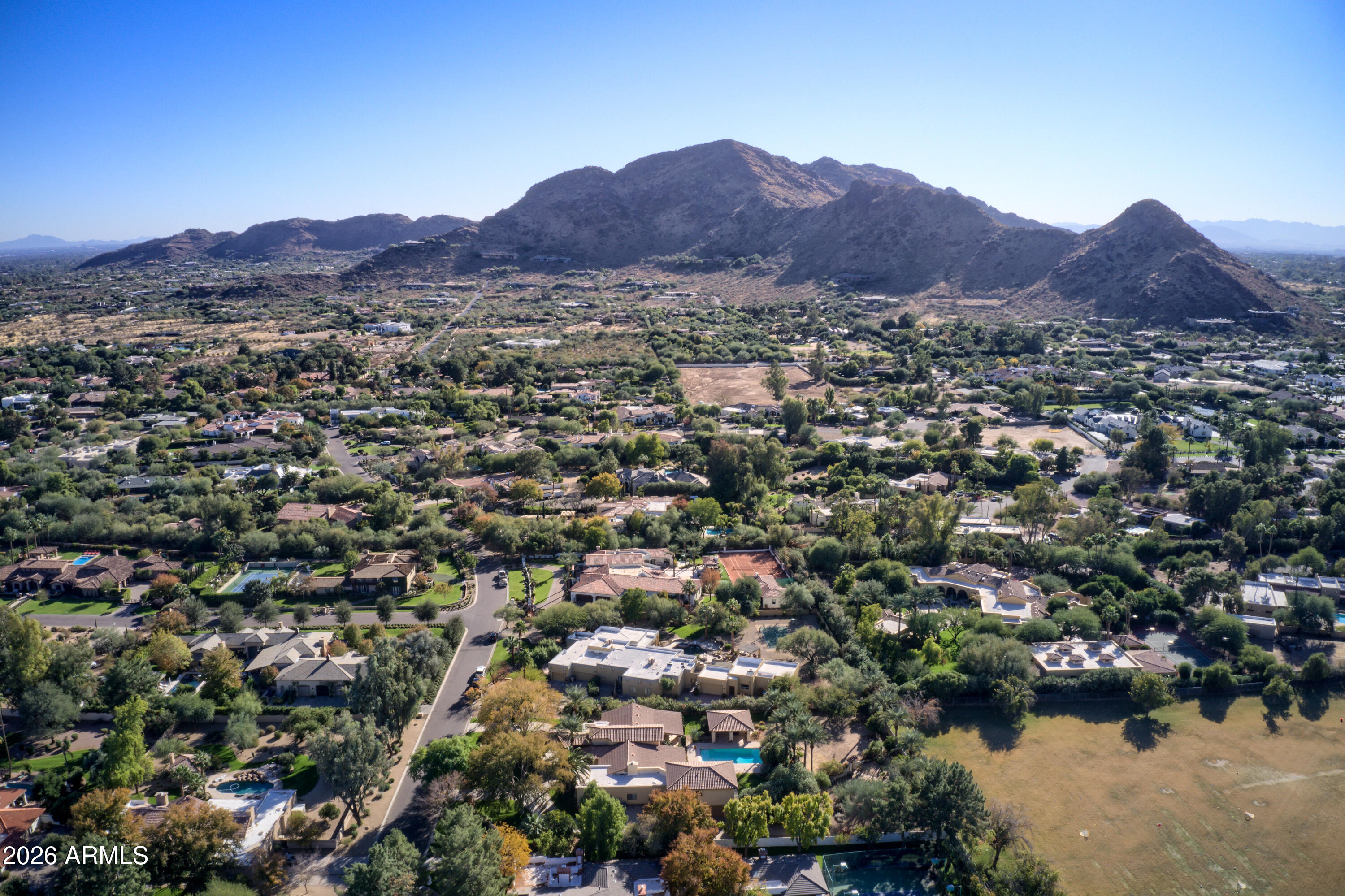 CAMELBACK COUNTRY ESTATES 6 - Residential