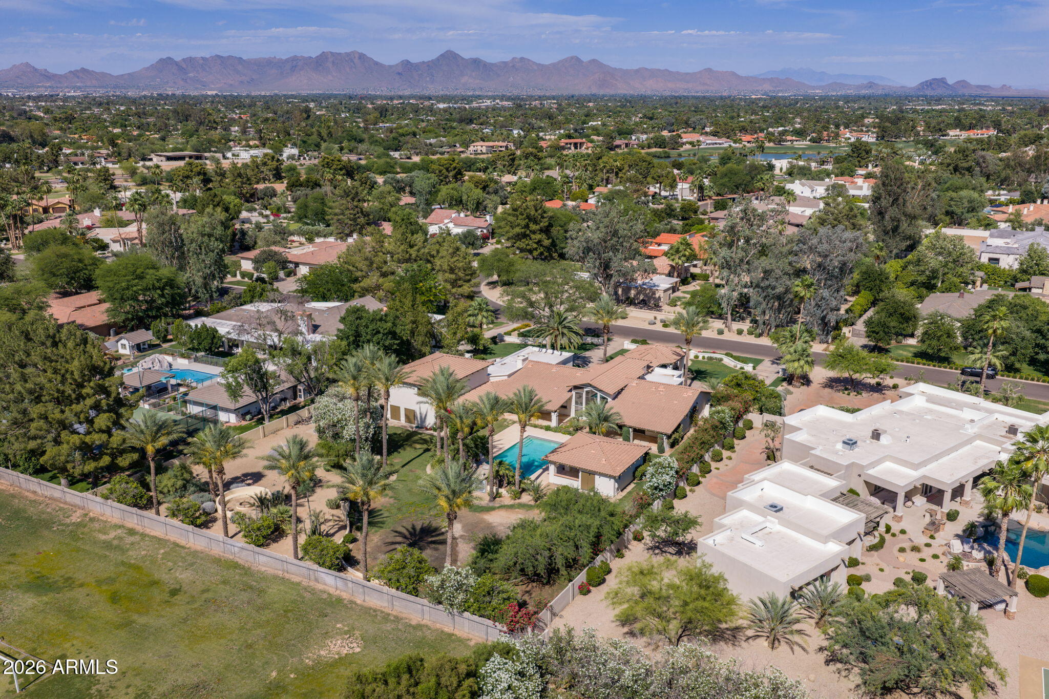 CAMELBACK COUNTRY ESTATES 6 - Residential
