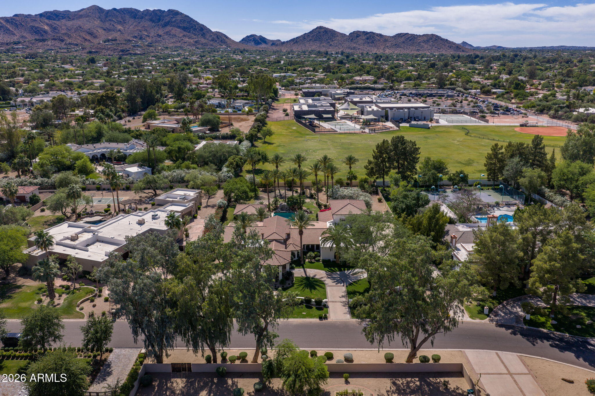 CAMELBACK COUNTRY ESTATES 6 - Residential