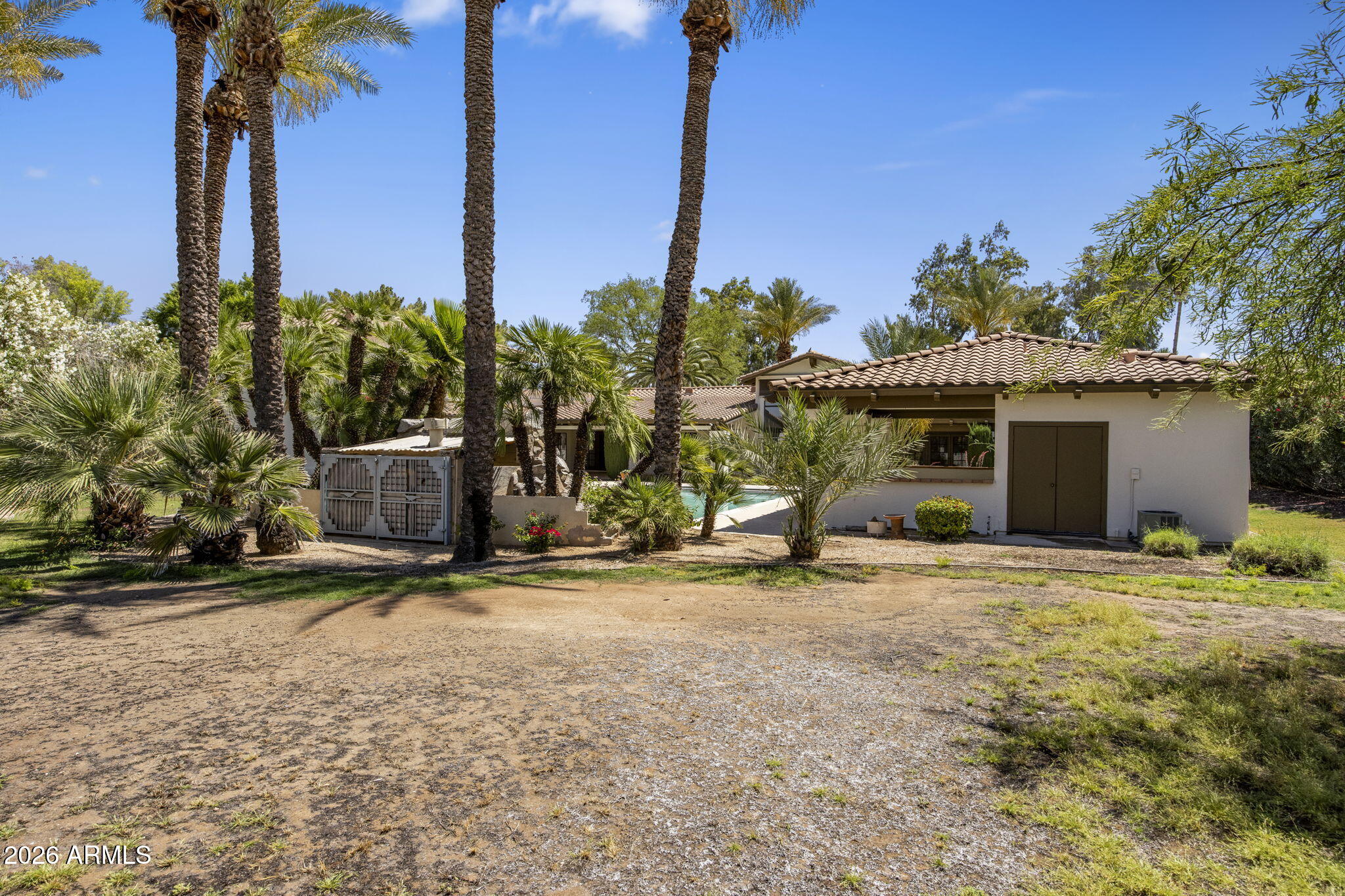 CAMELBACK COUNTRY ESTATES 6 - Residential