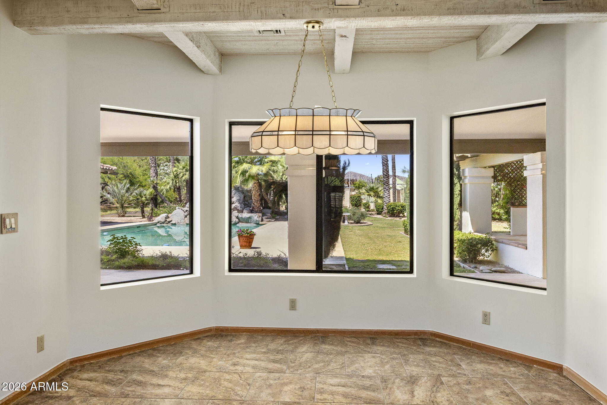CAMELBACK COUNTRY ESTATES 6 - Residential