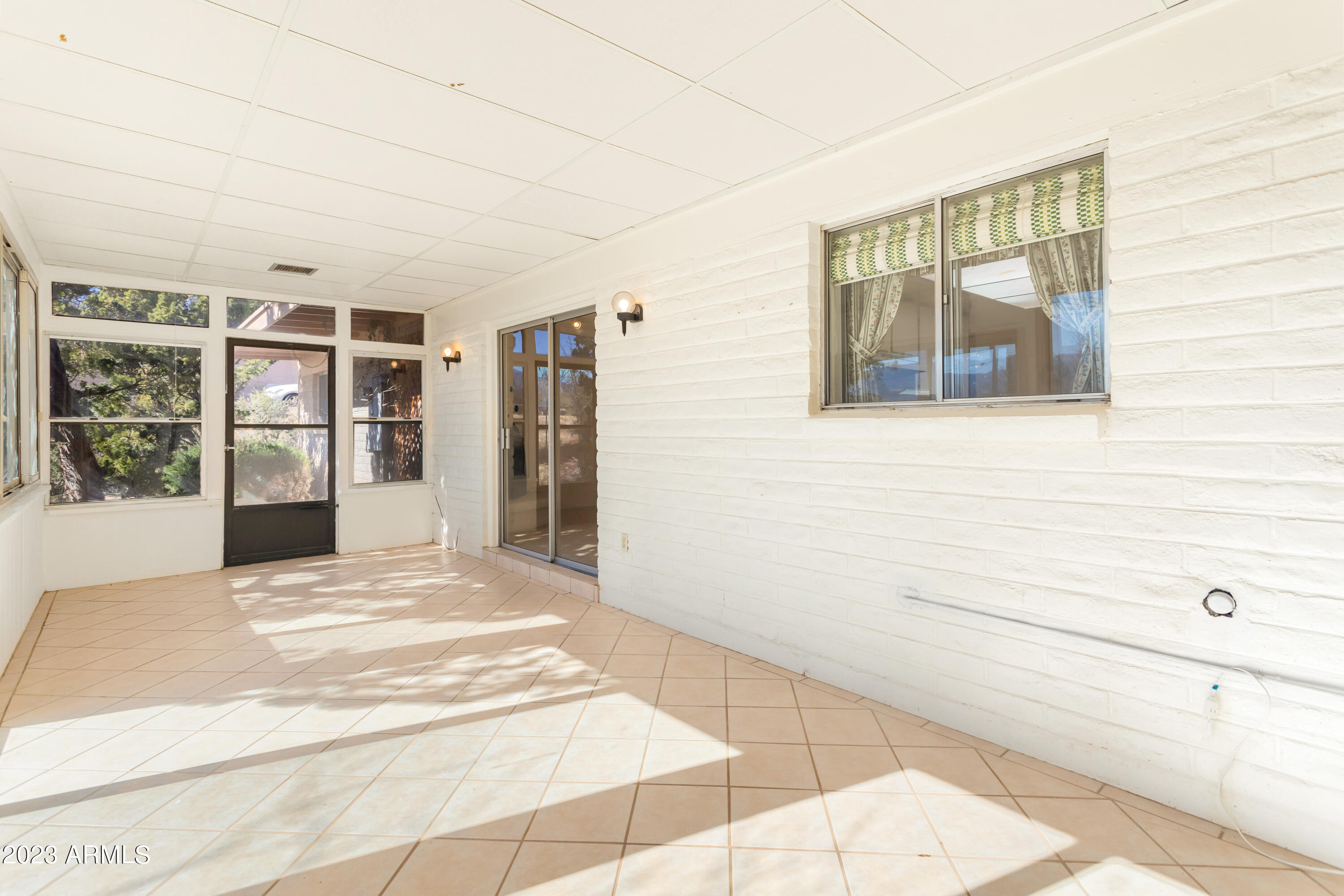 VILLAGE MEADOWS ESTATES - Residential
