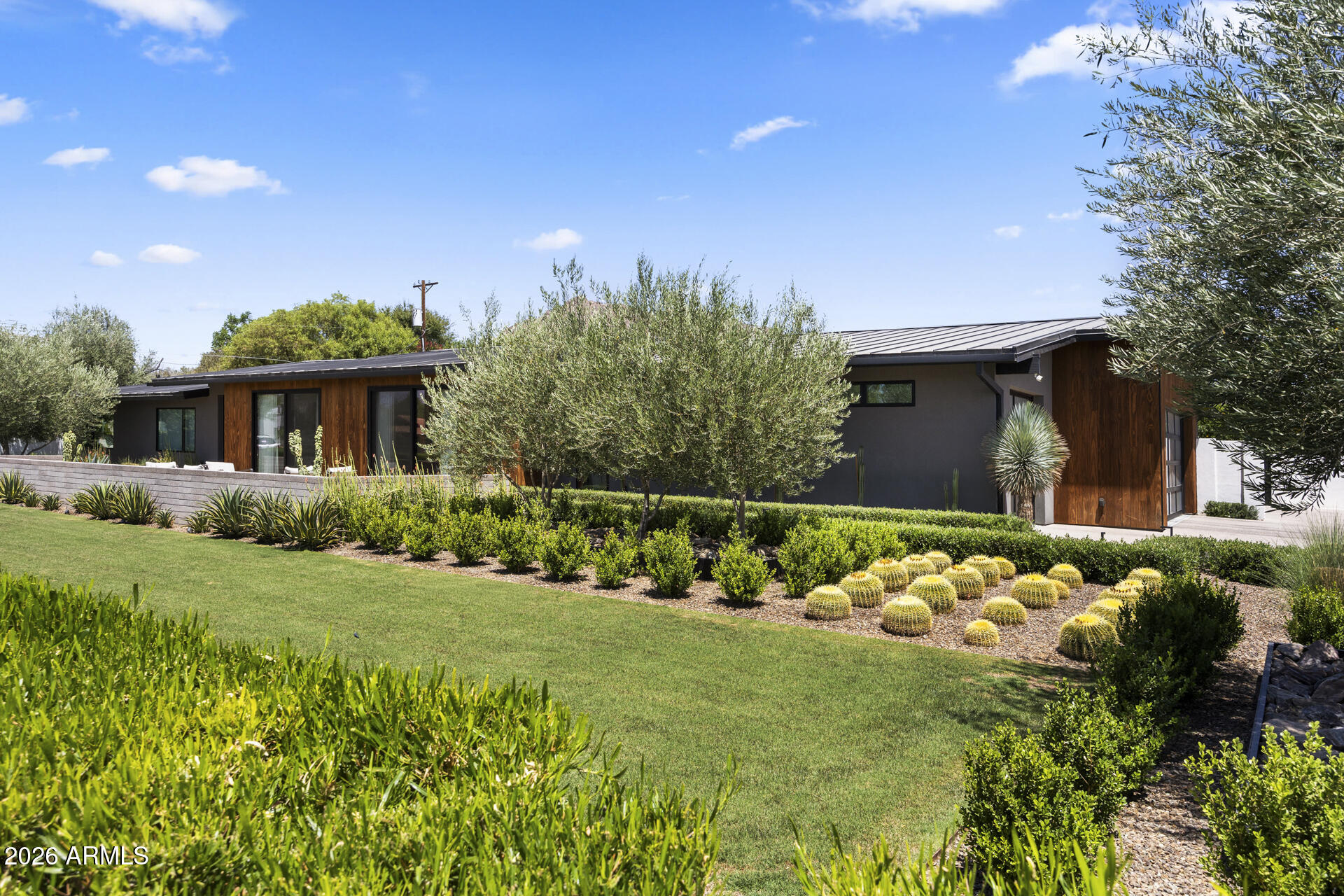 SAVOY ESTATES 2 - Residential