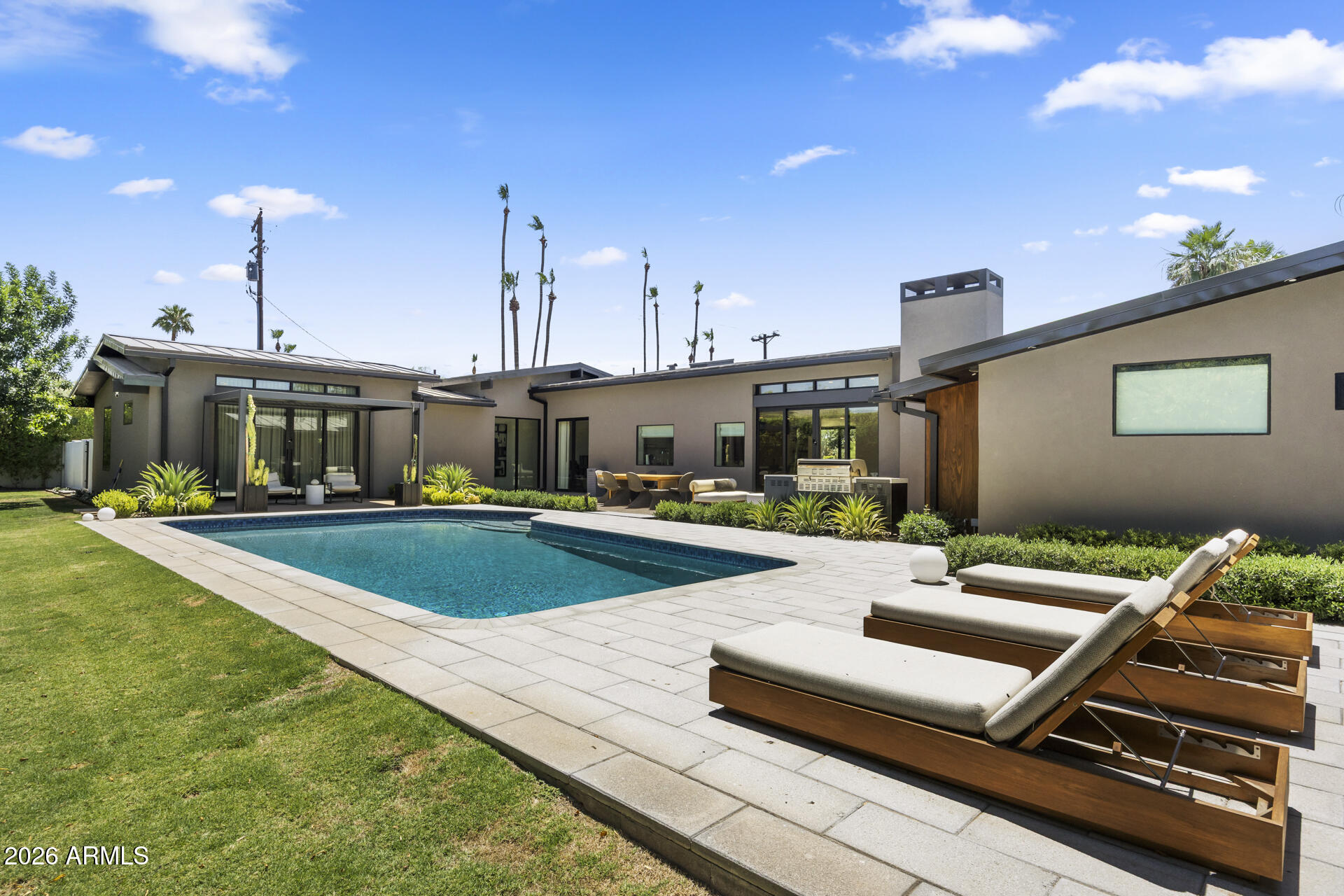 SAVOY ESTATES 2 - Residential