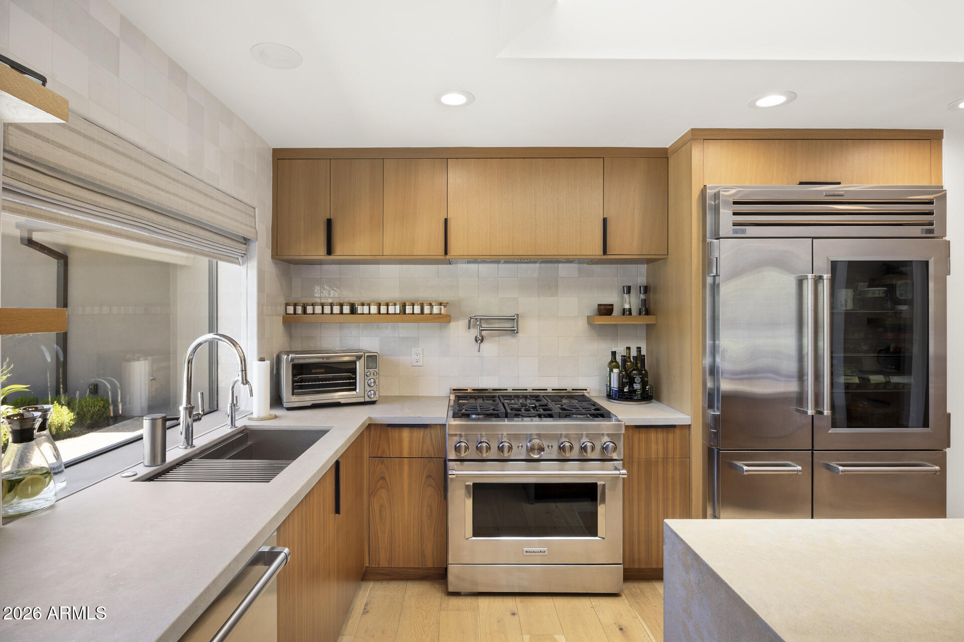 SAVOY ESTATES 2 - Residential