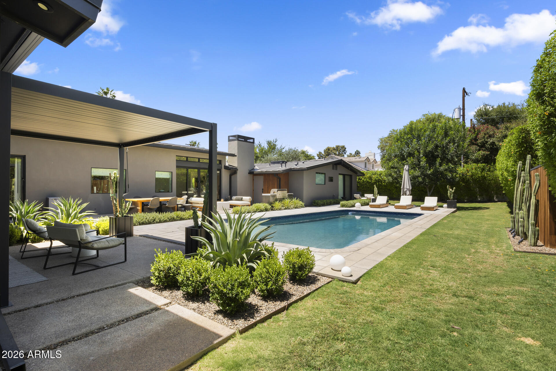 SAVOY ESTATES 2 - Residential