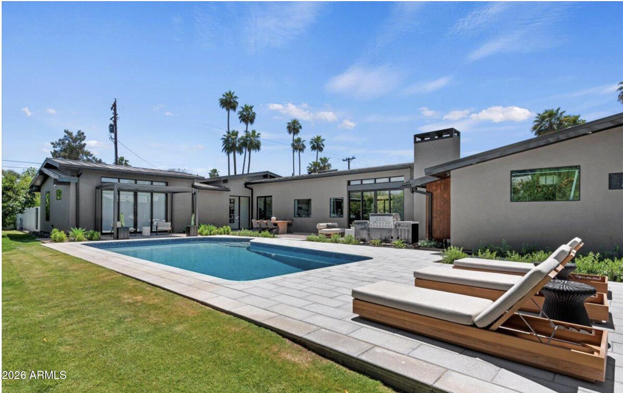 SAVOY ESTATES 2 - Residential