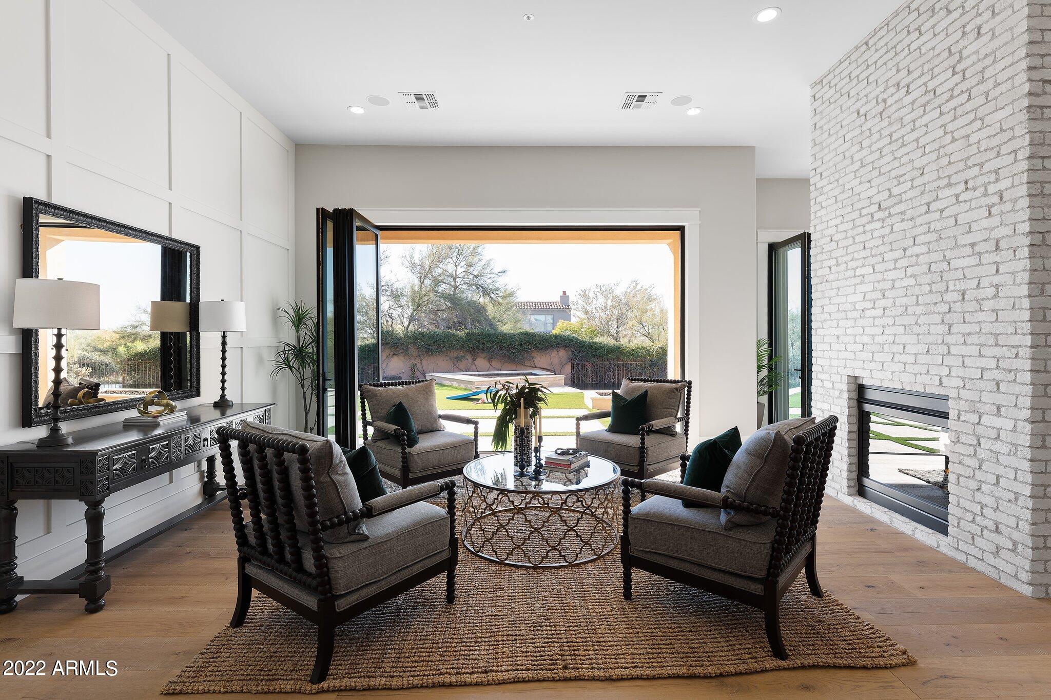DC RANCH - Residential