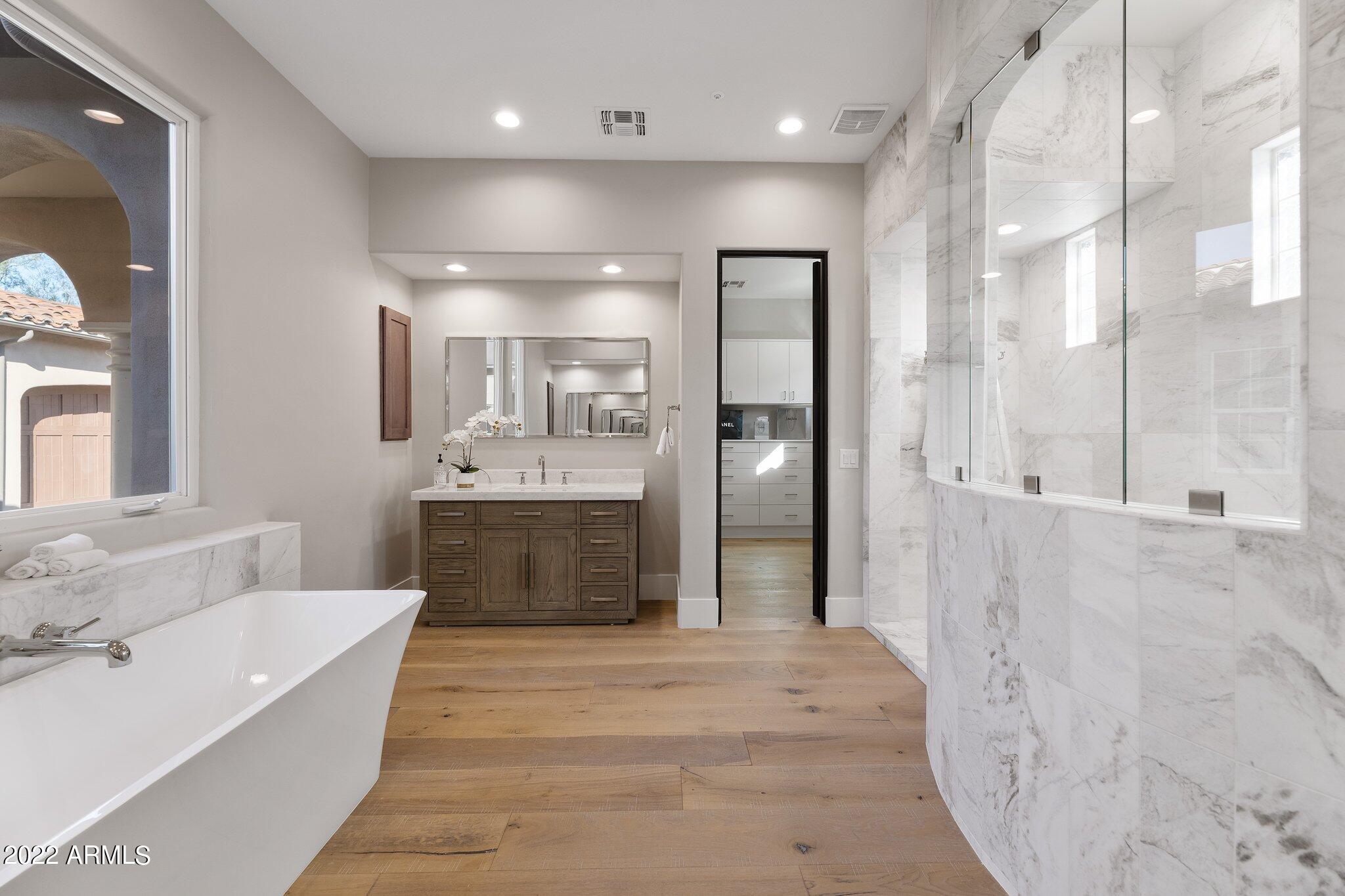 DC RANCH - Residential