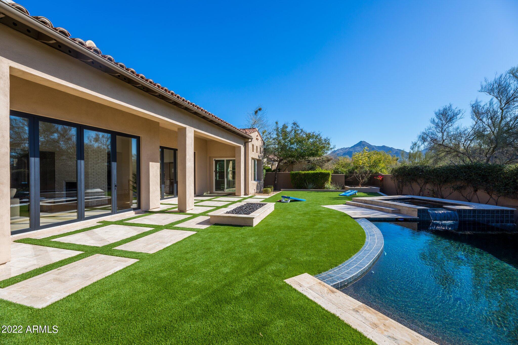DC RANCH - Residential