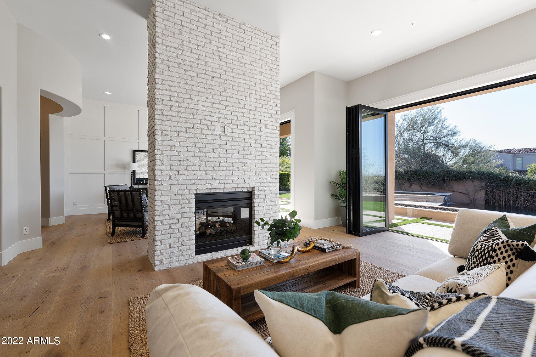 DC RANCH - Residential