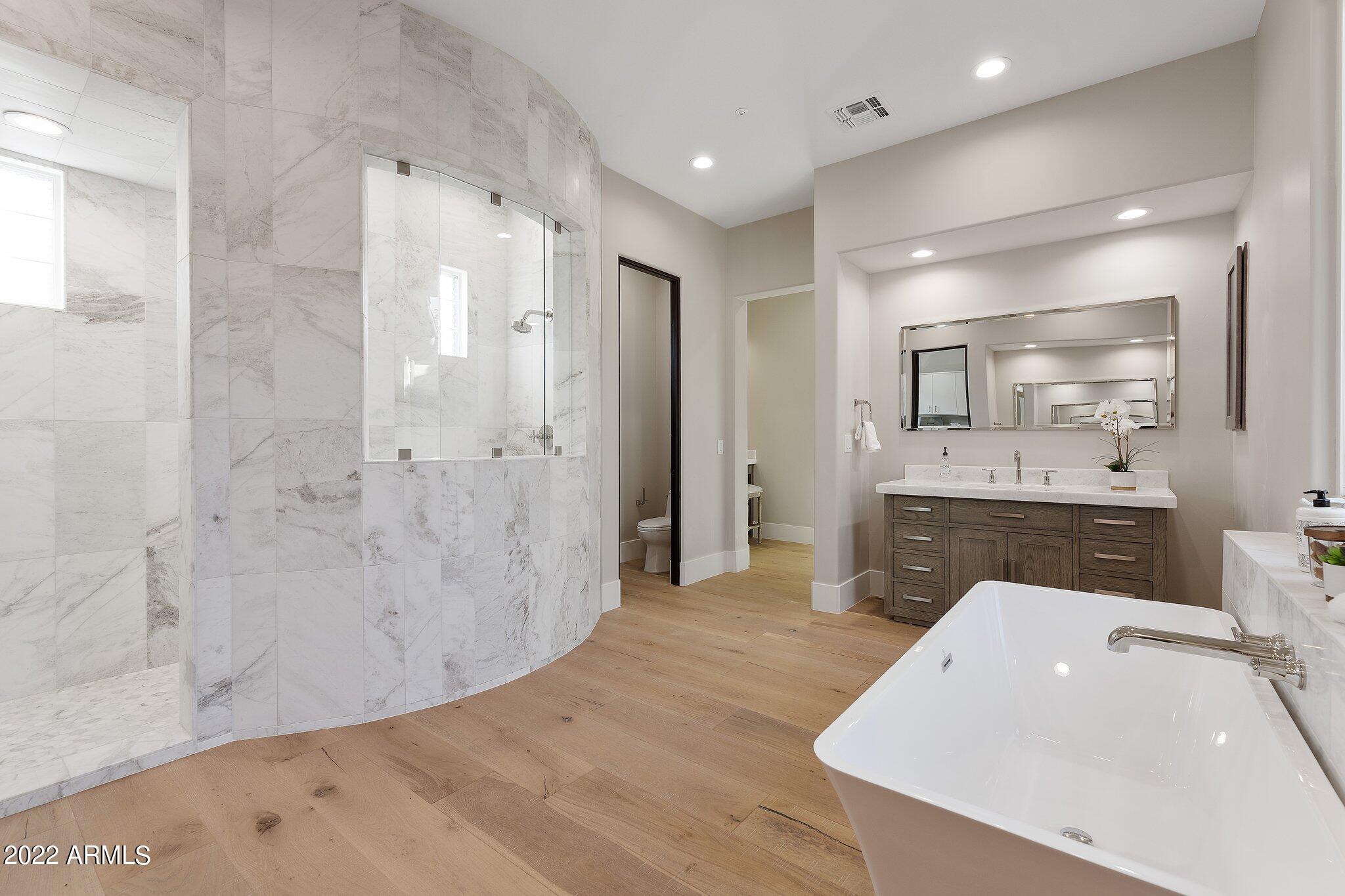 DC RANCH - Residential