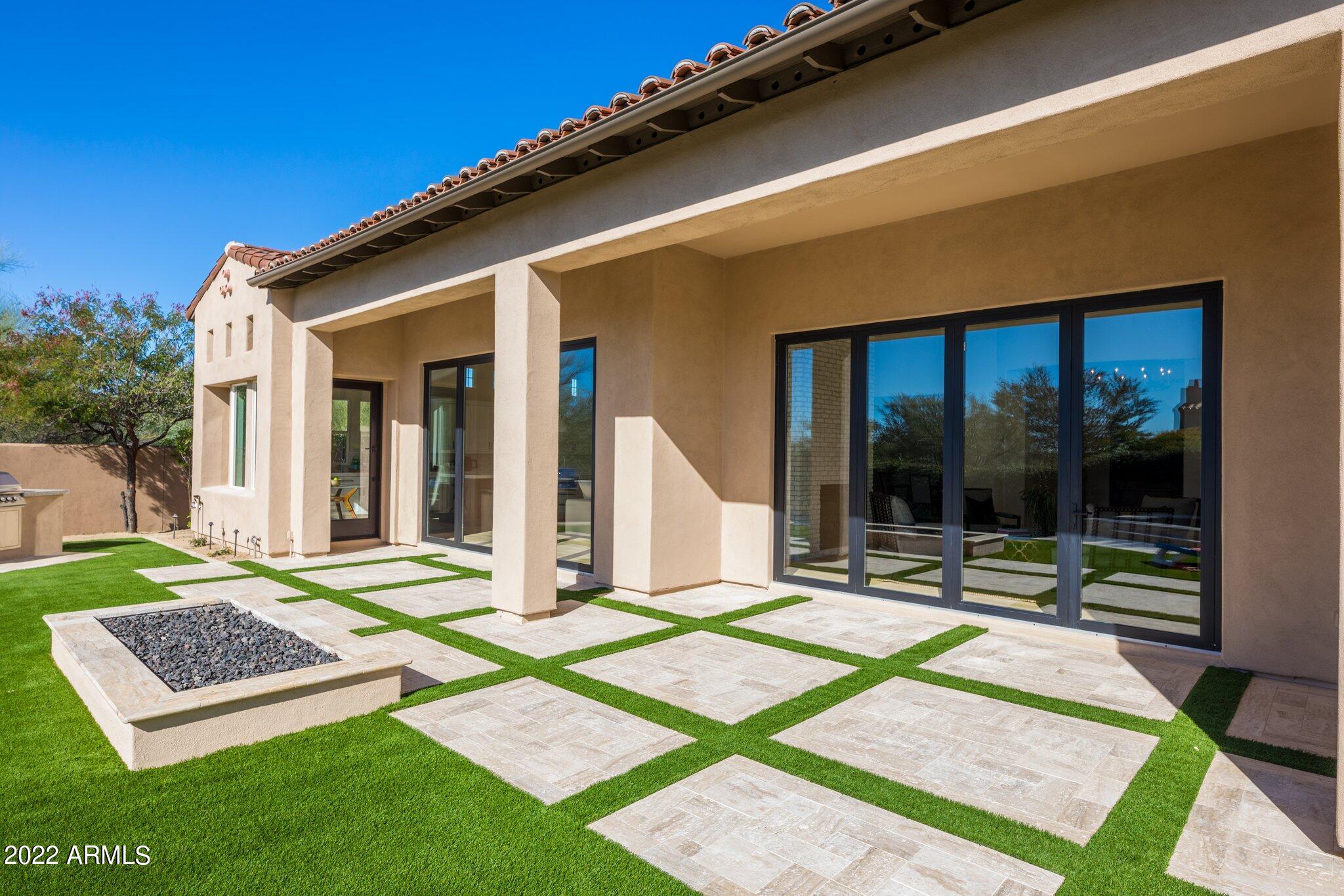 DC RANCH - Residential