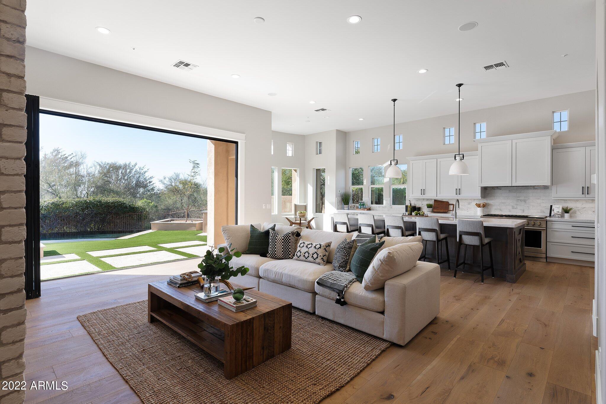 DC RANCH - Residential