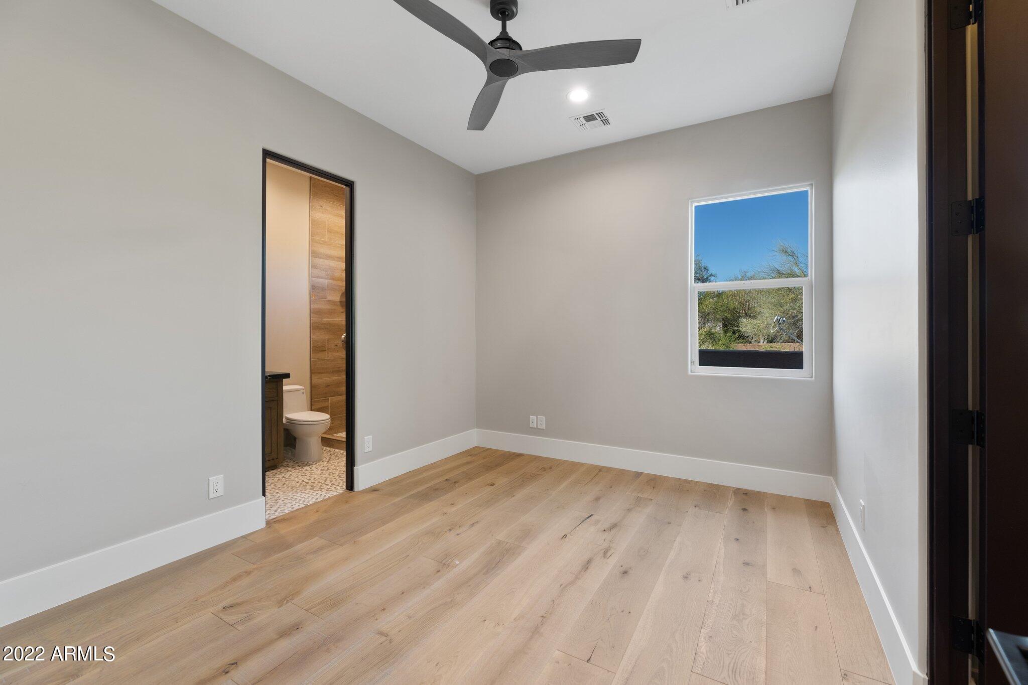 DC RANCH - Residential