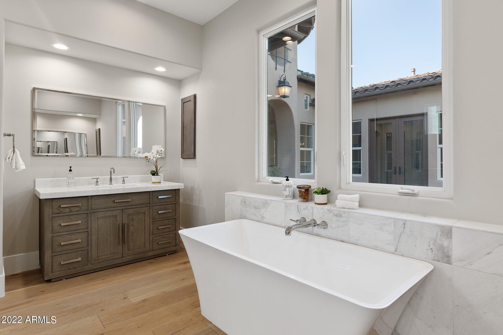 DC RANCH - Residential