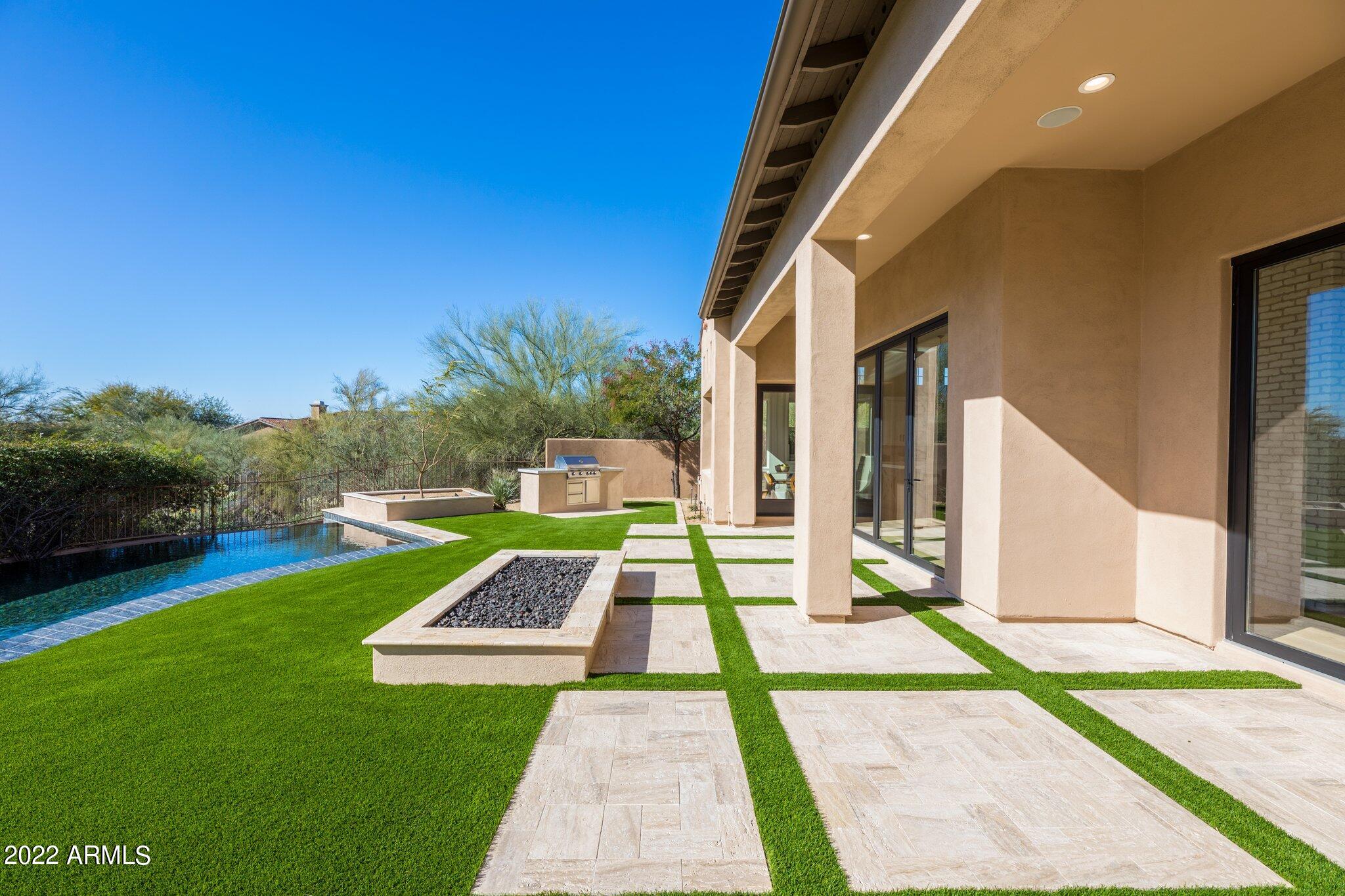 DC RANCH - Residential