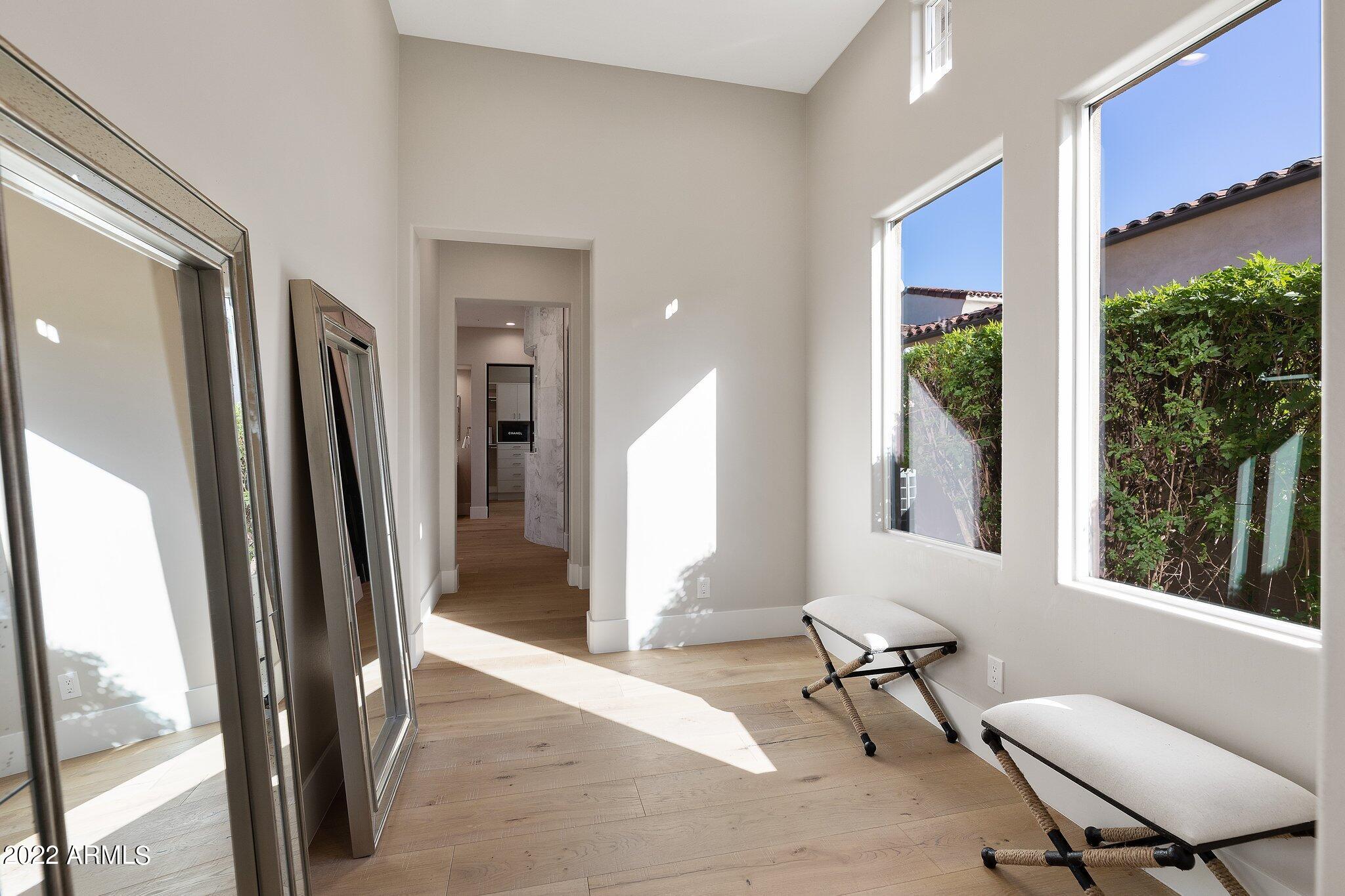 DC RANCH - Residential