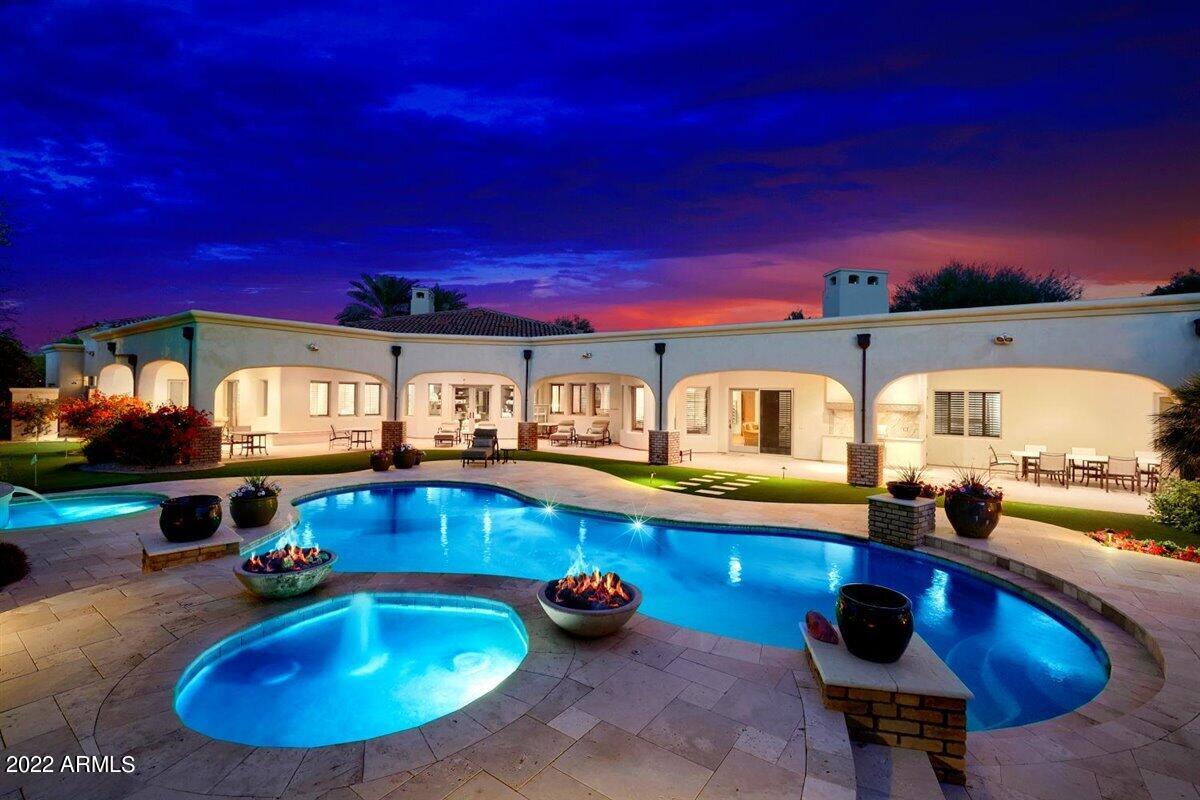 W2 W2 N2 NW4 SE4 NW4 EX N 33' 1.13ac - Residential