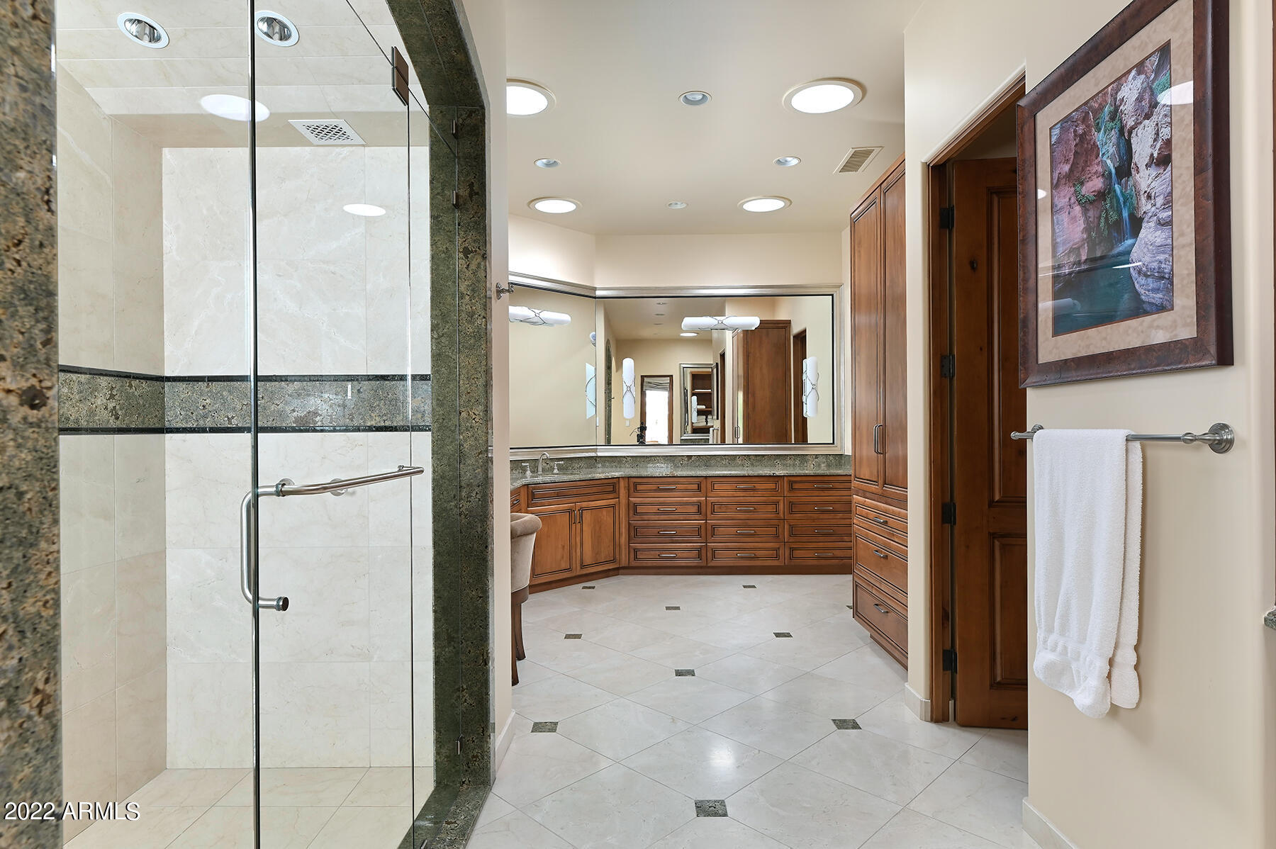 W2 W2 N2 NW4 SE4 NW4 EX N 33' 1.13ac - Residential