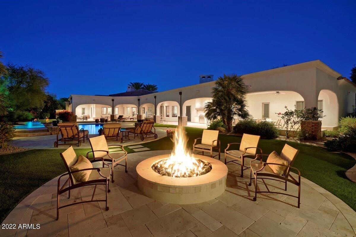 W2 W2 N2 NW4 SE4 NW4 EX N 33' 1.13ac - Residential