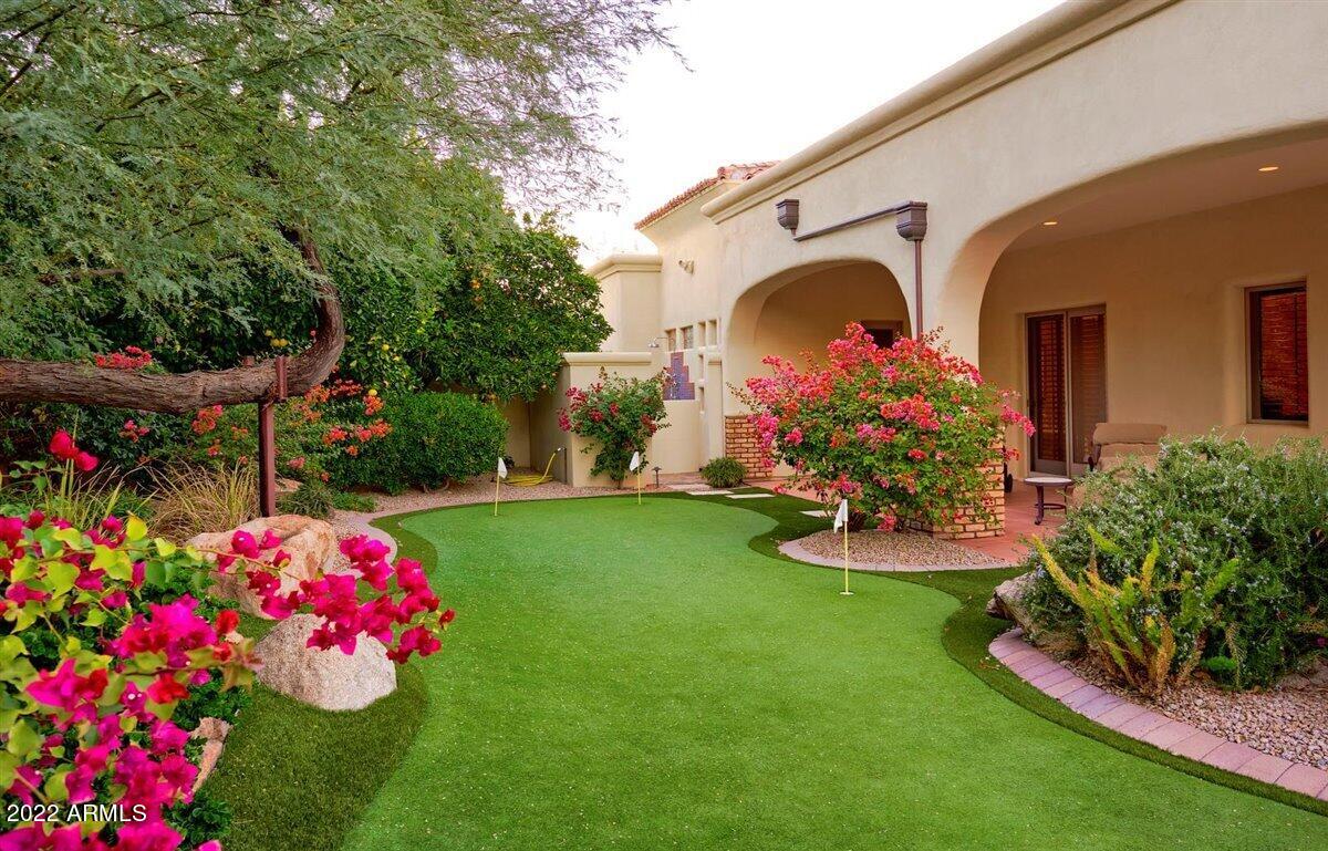 W2 W2 N2 NW4 SE4 NW4 EX N 33' 1.13ac - Residential