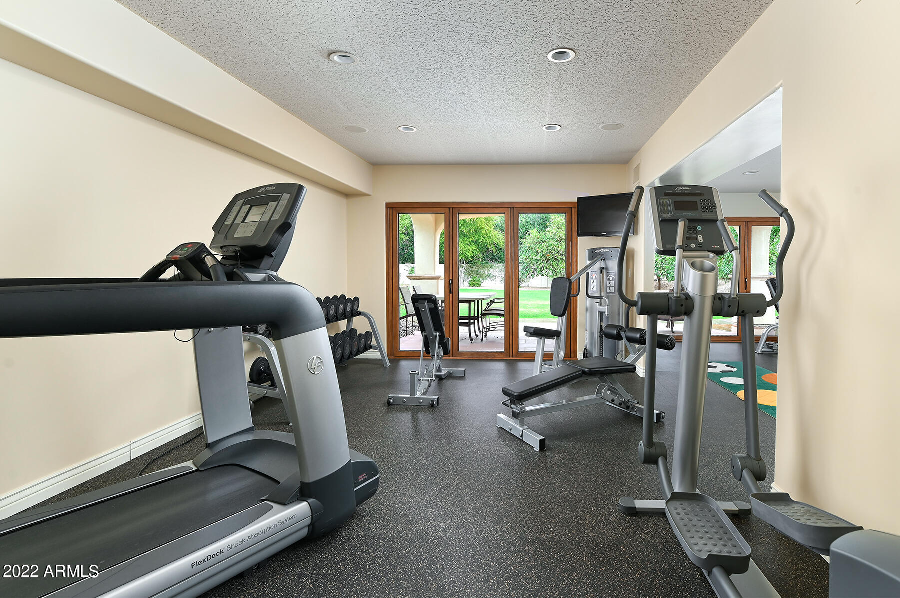 W2 W2 N2 NW4 SE4 NW4 EX N 33' 1.13ac - Residential