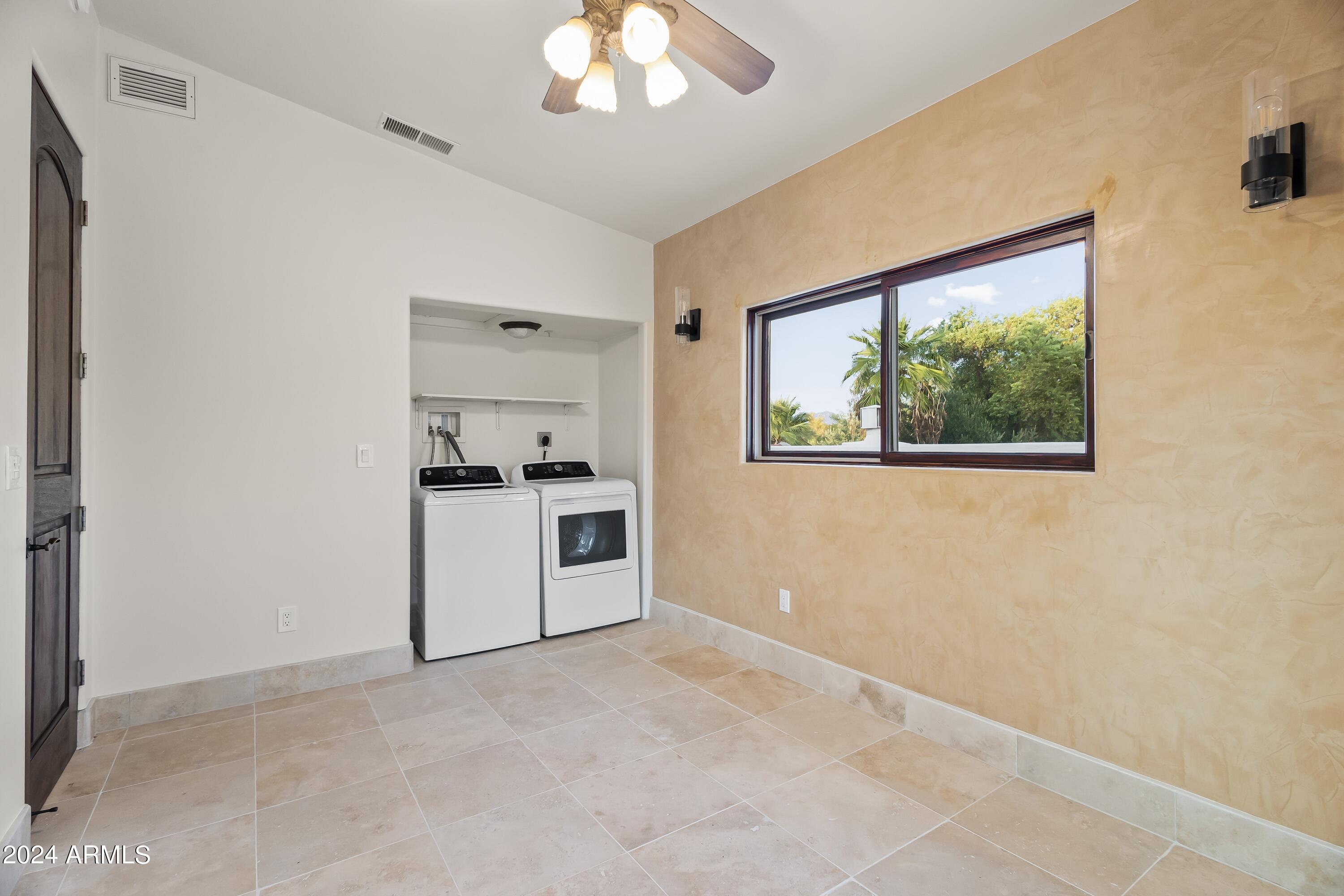 Paradise Valley - Residential