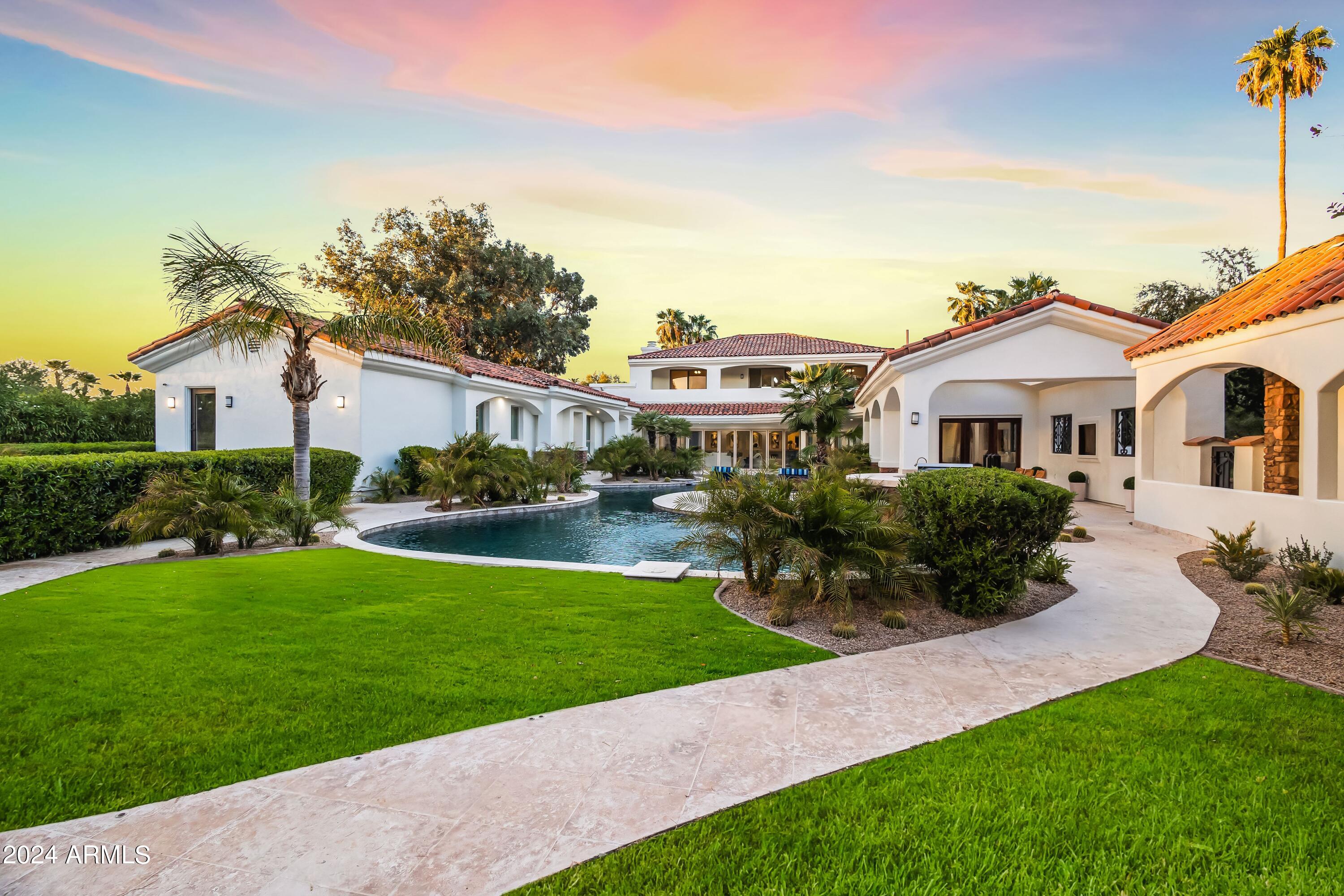 Paradise Valley - Residential