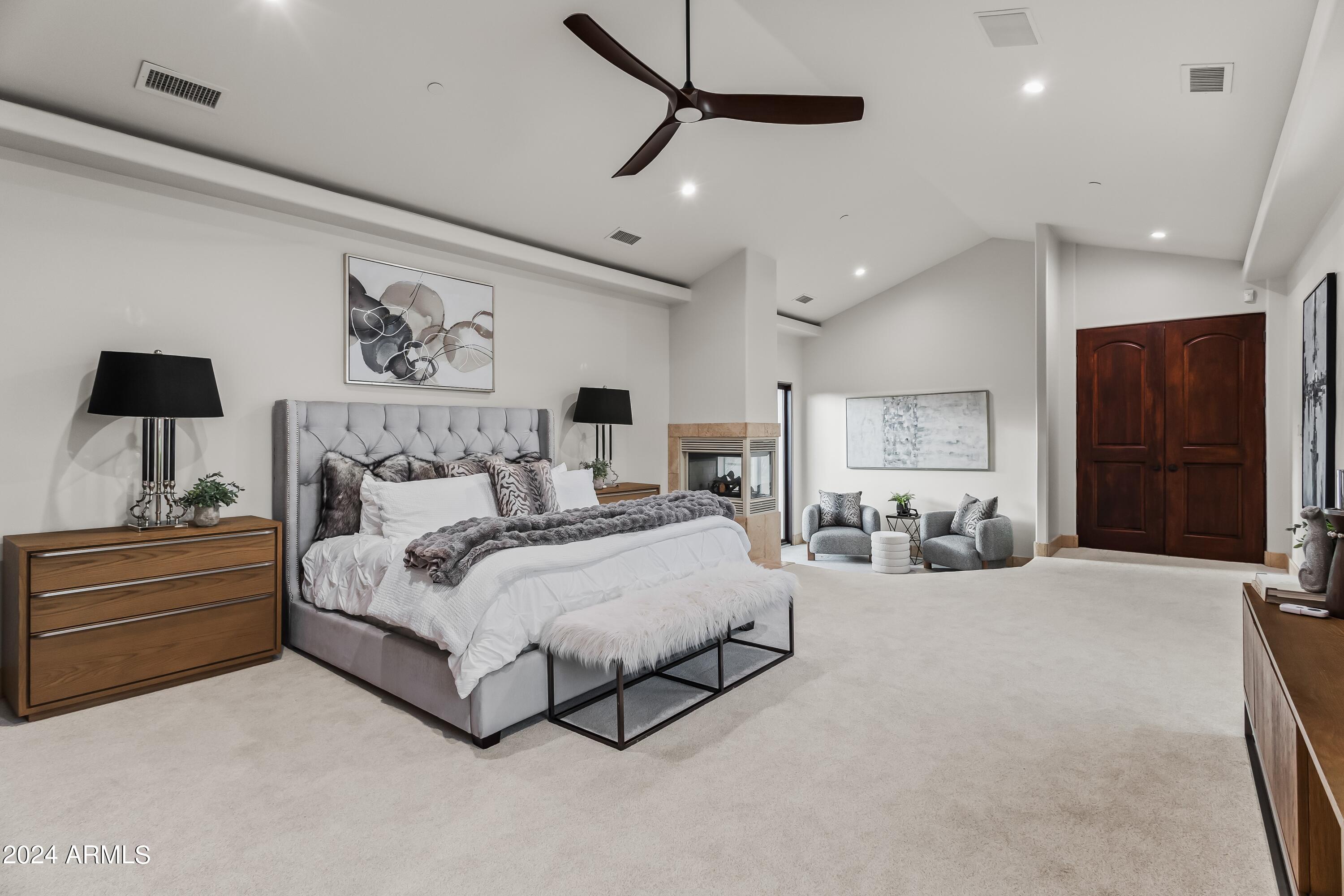 Paradise Valley - Residential
