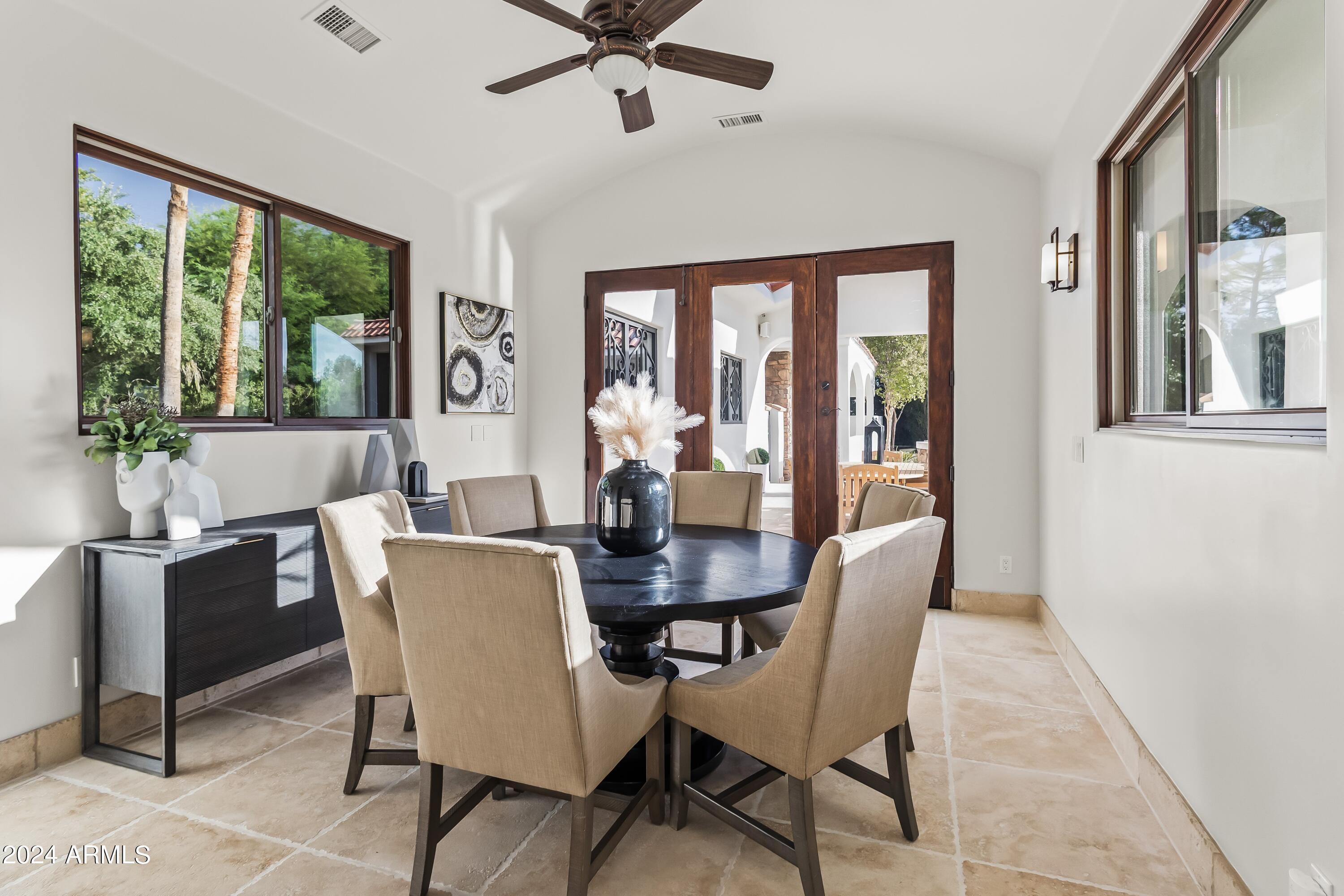 Paradise Valley - Residential