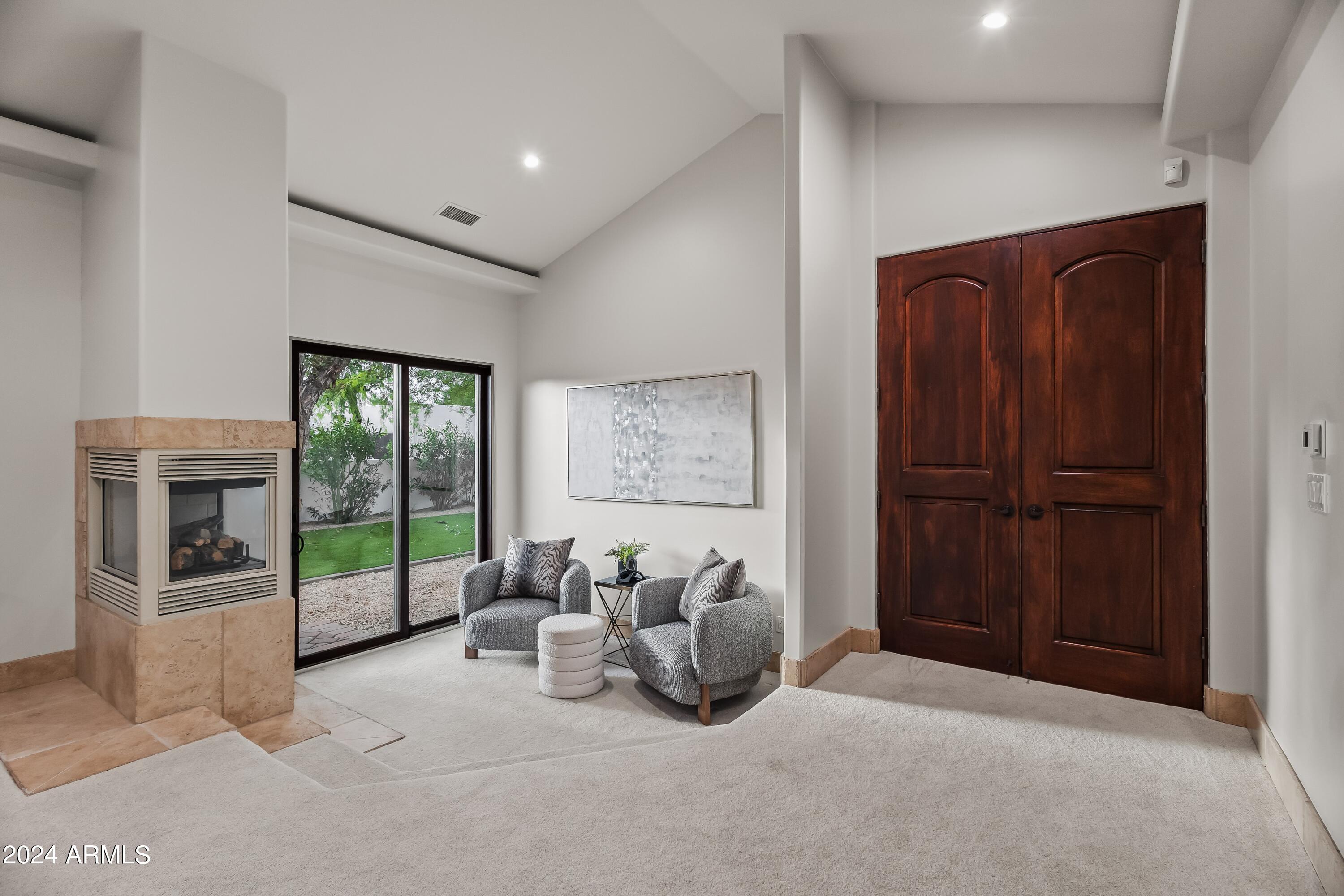 Paradise Valley - Residential