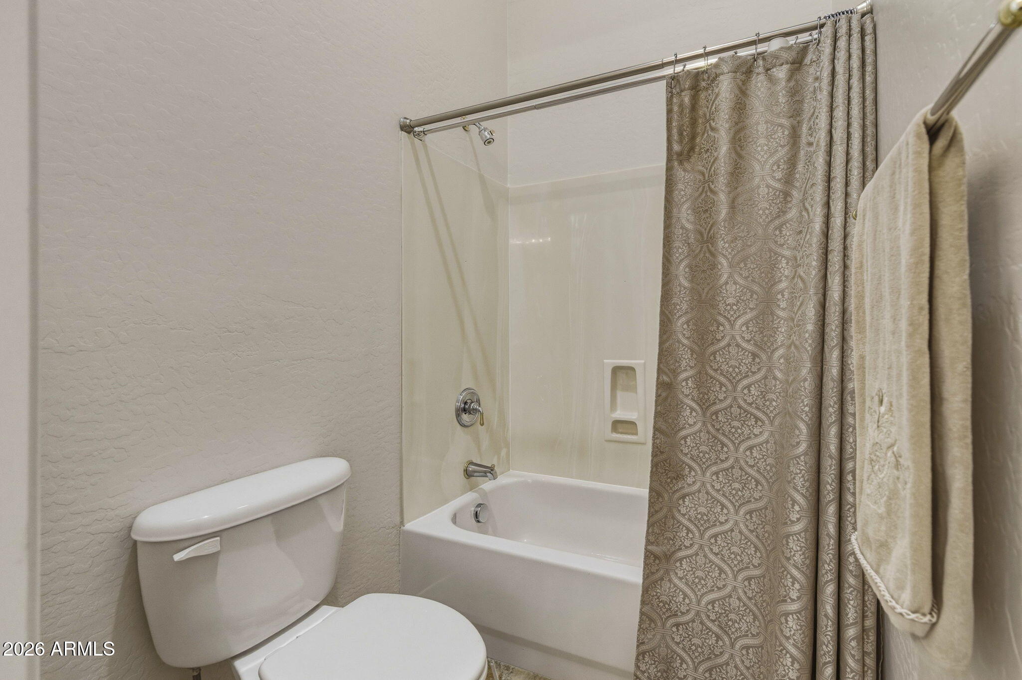 ANTHEM UNIT 28 - Residential