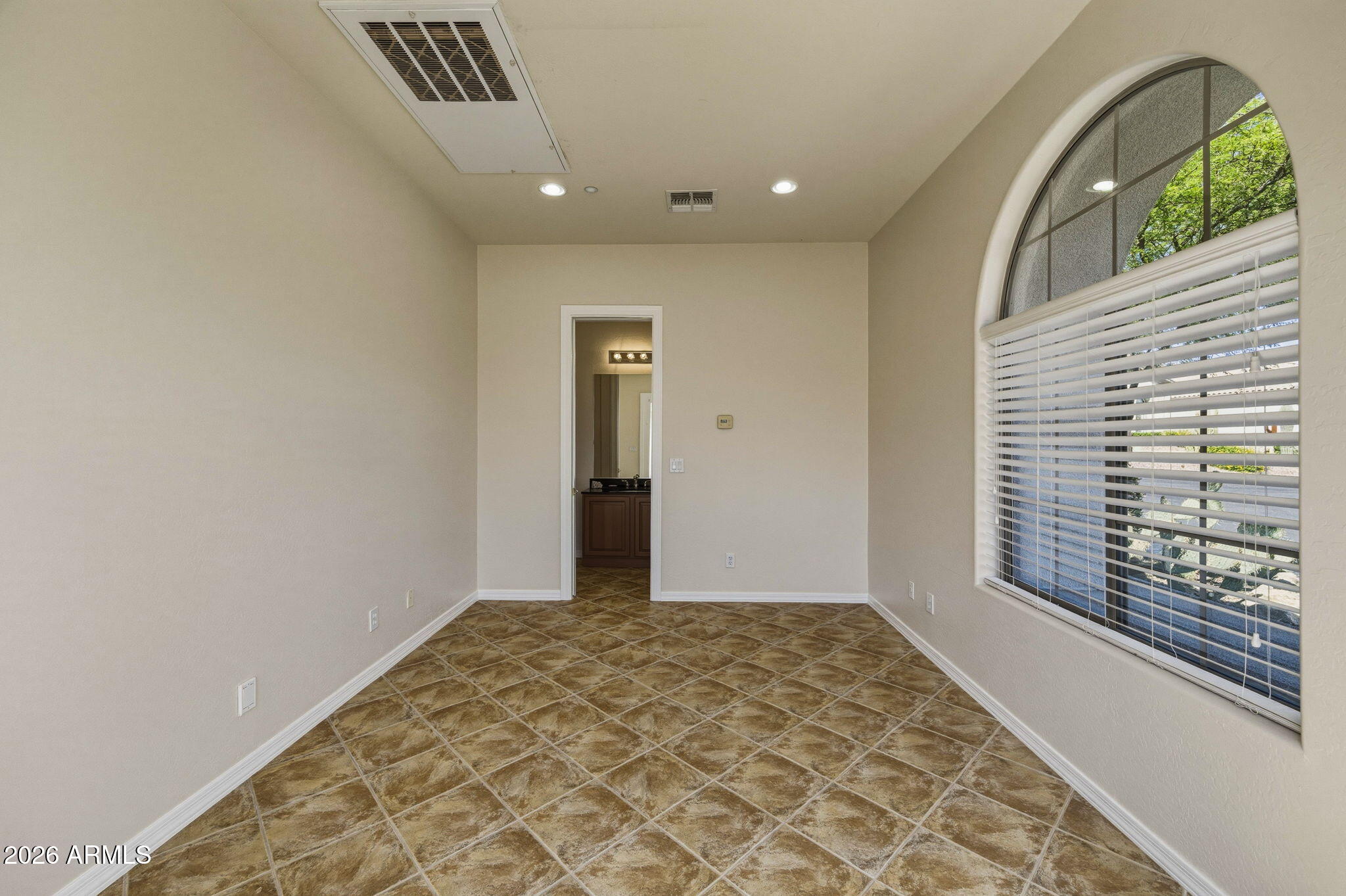 ANTHEM UNIT 28 - Residential