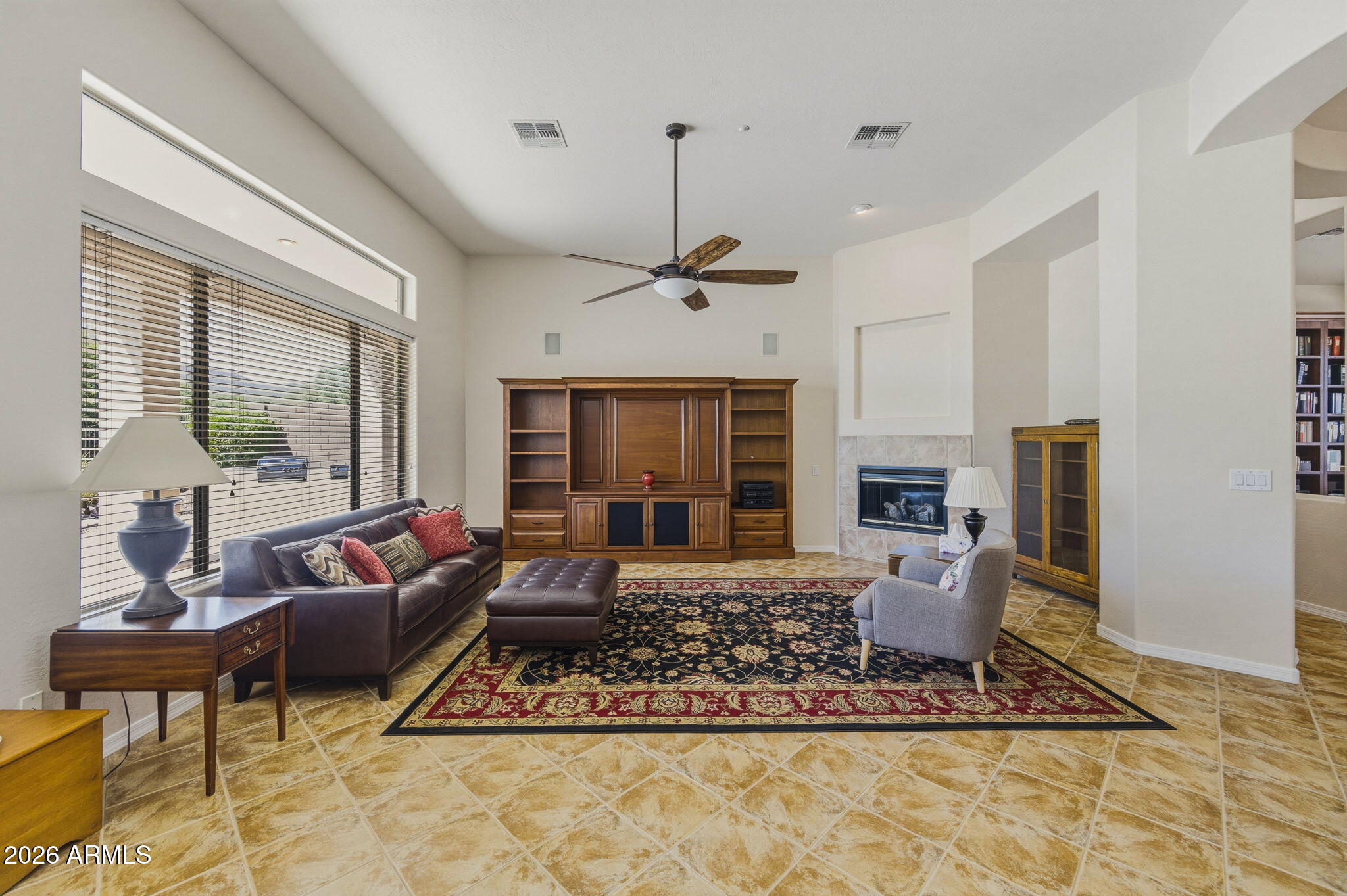 ANTHEM UNIT 28 - Residential