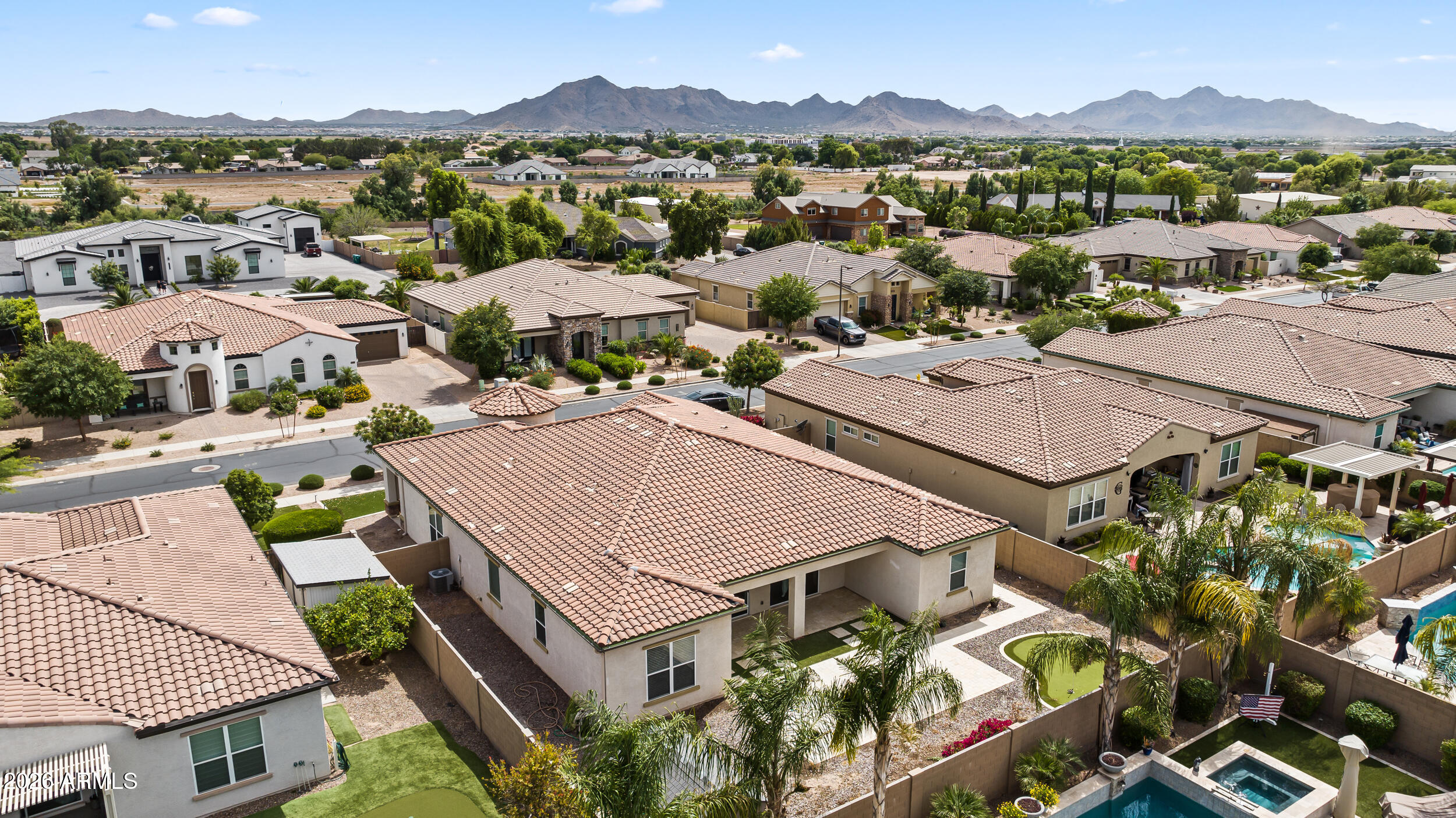LA SENTIERO - Residential