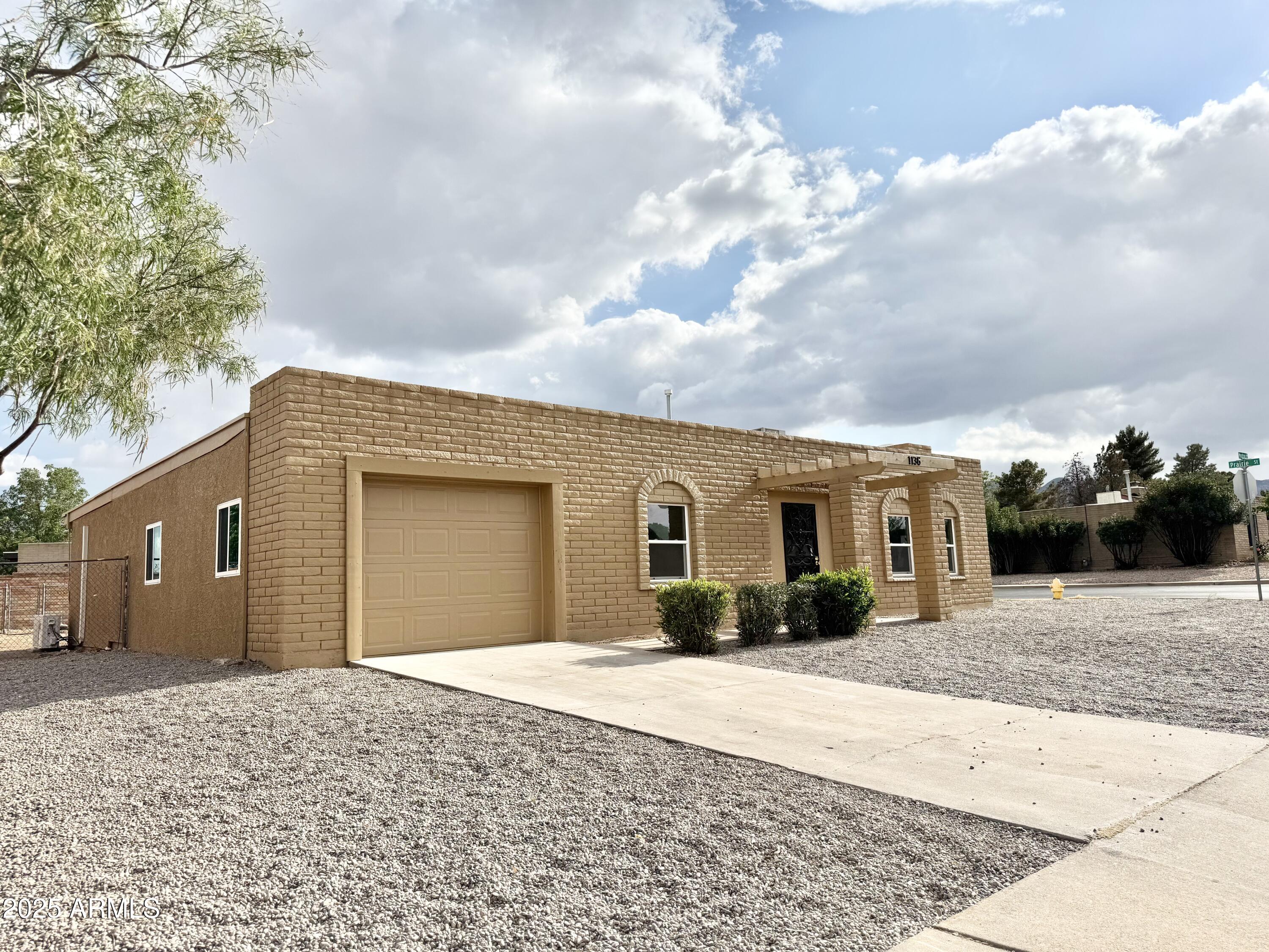 THE MEADOWS - Residential