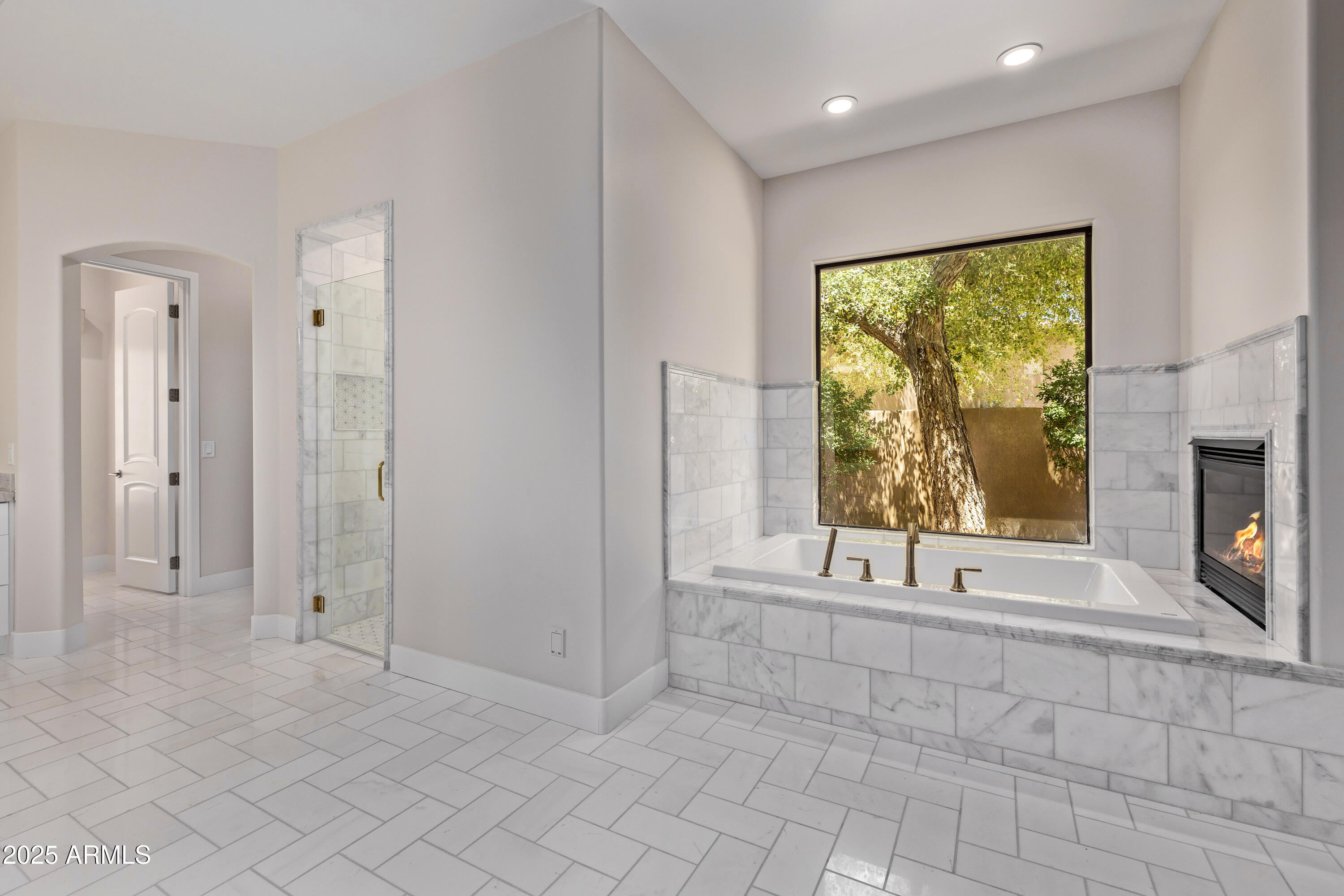 CARMICHAEL COURT - Residential